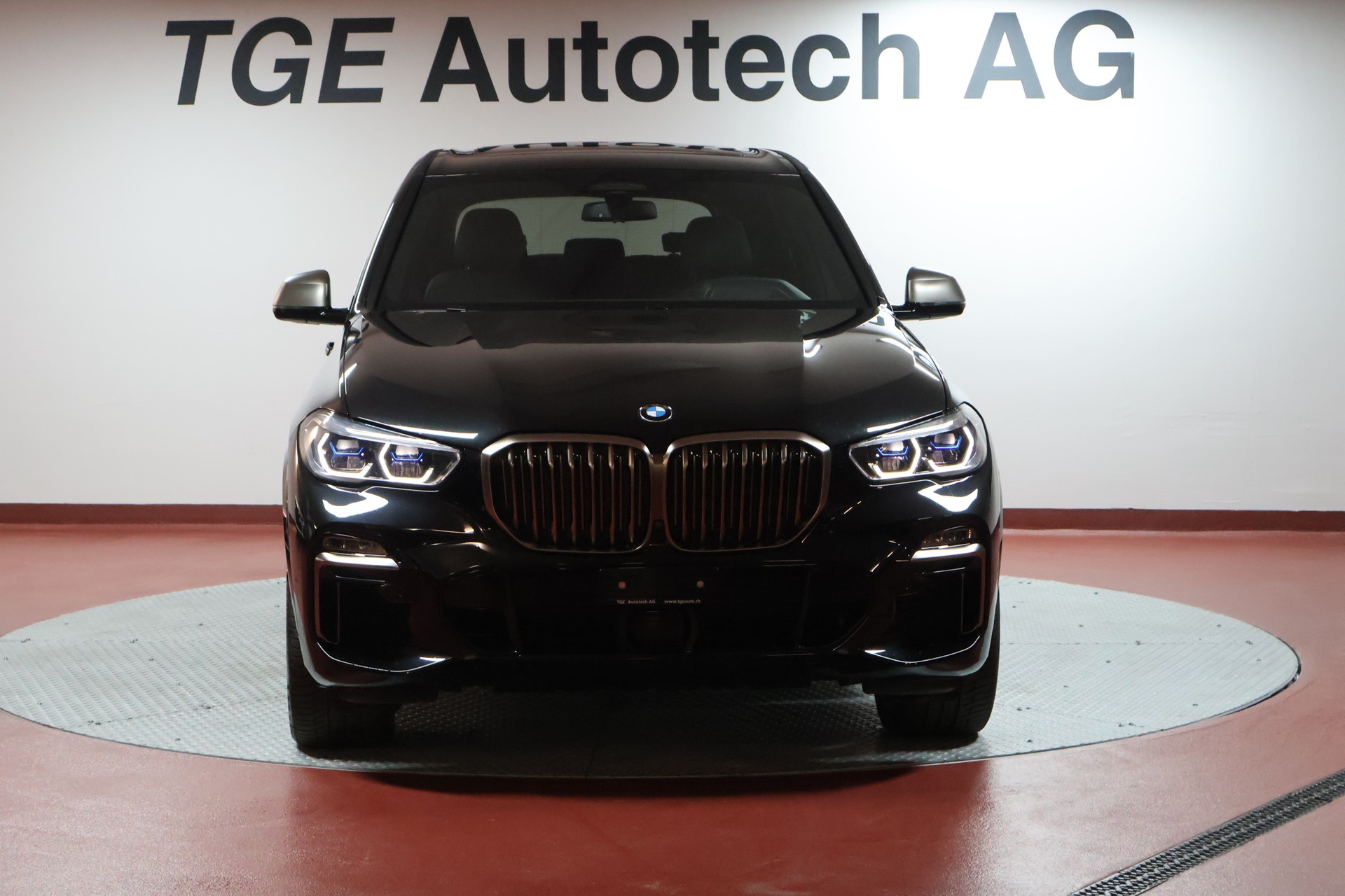 BMW X5 xDrive M50d Steptronic-image-1