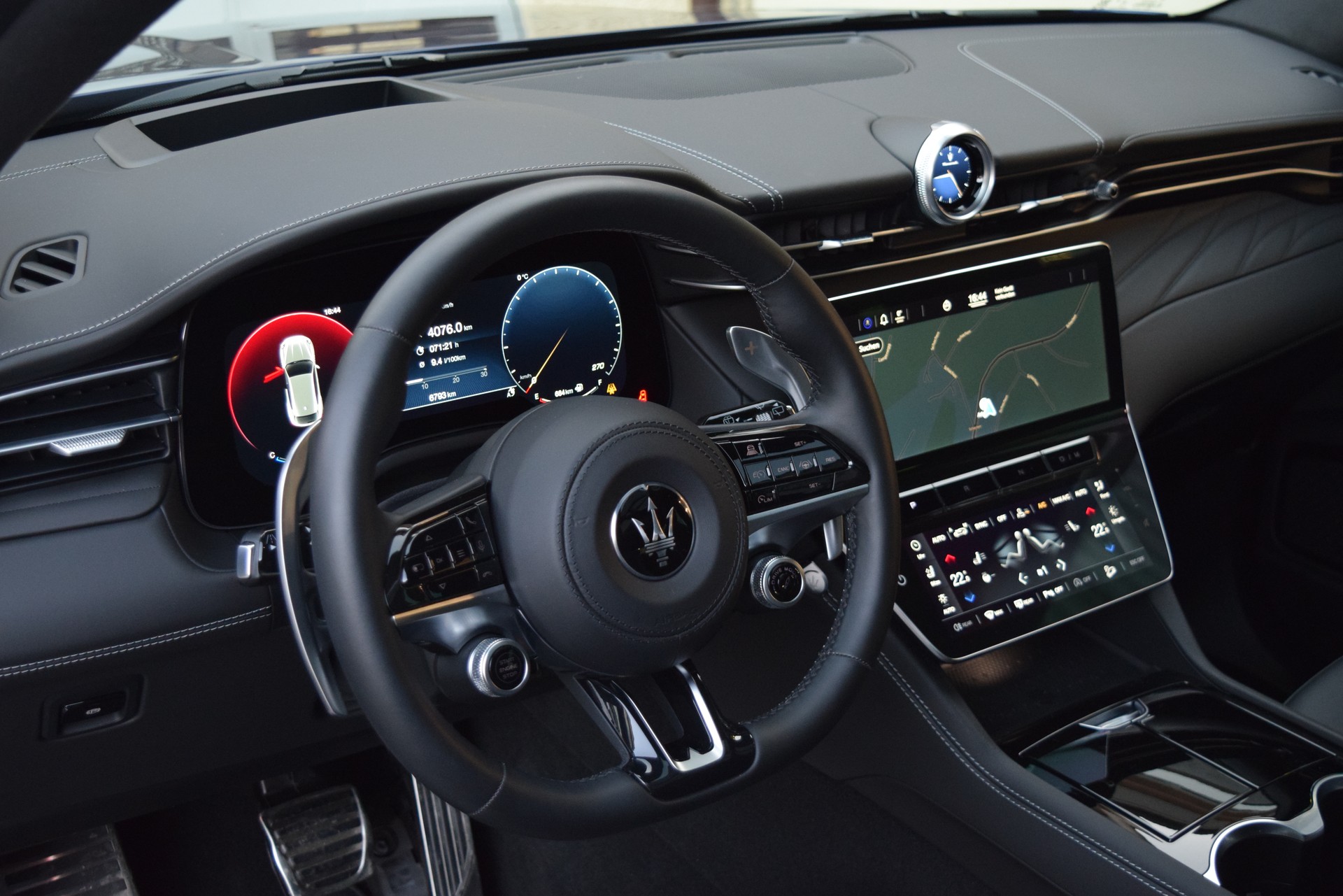 MASERATI Grecale 2.0 MHEV Modena Hybrid Automatica-image-21