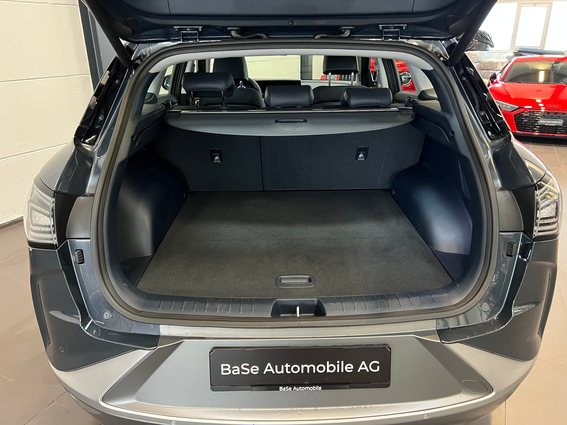 HYUNDAI Nexo Fuel Cell Amplia-image-25