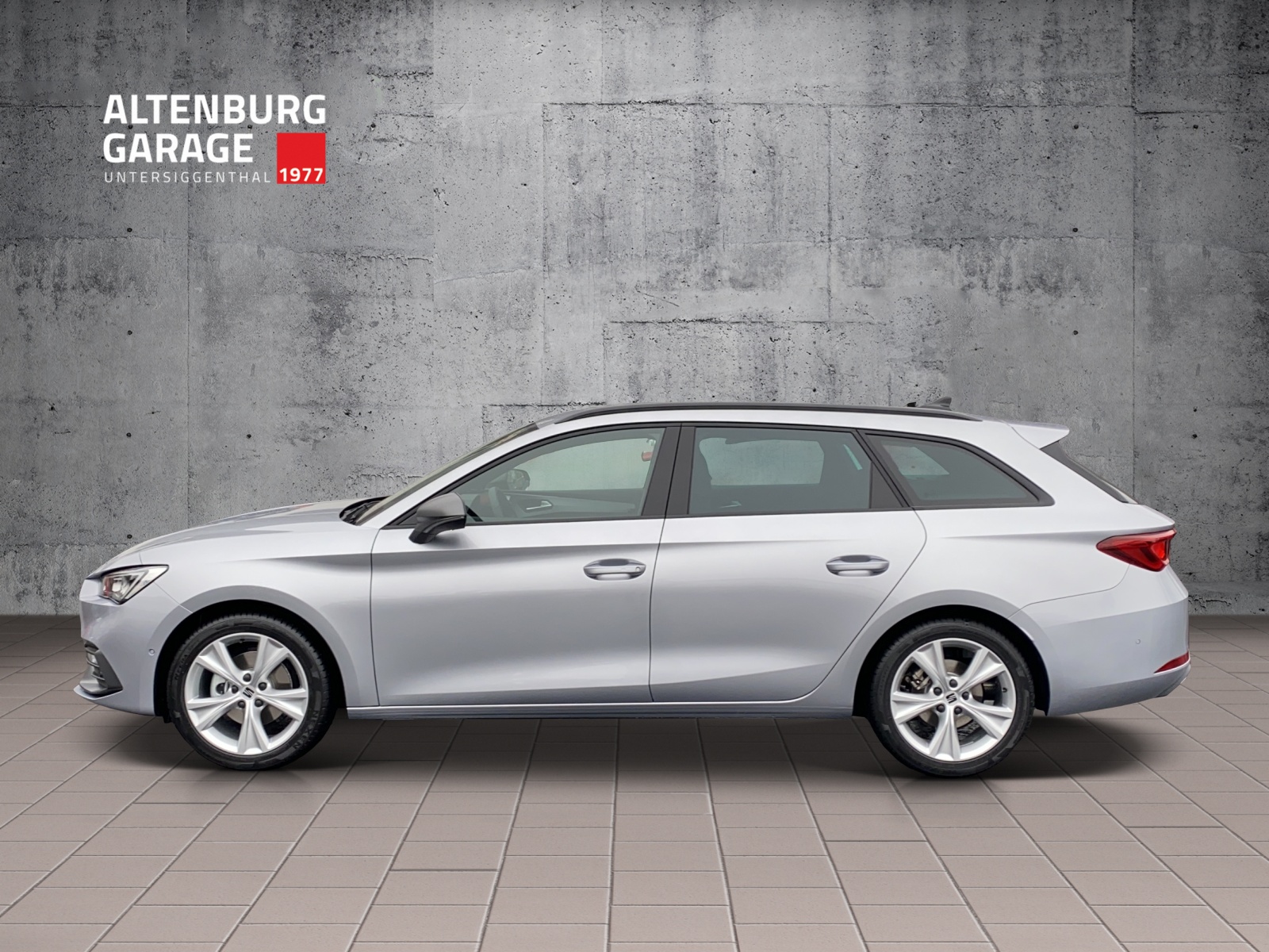SEAT Leon ST 1.5 eTSI mHEV DSG Move FR-image-1
