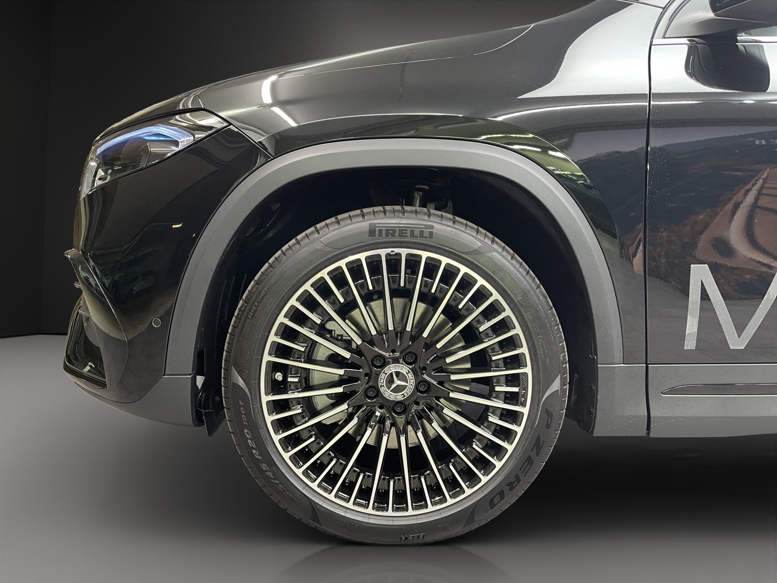 MERCEDES-BENZ EQA 250-image-6