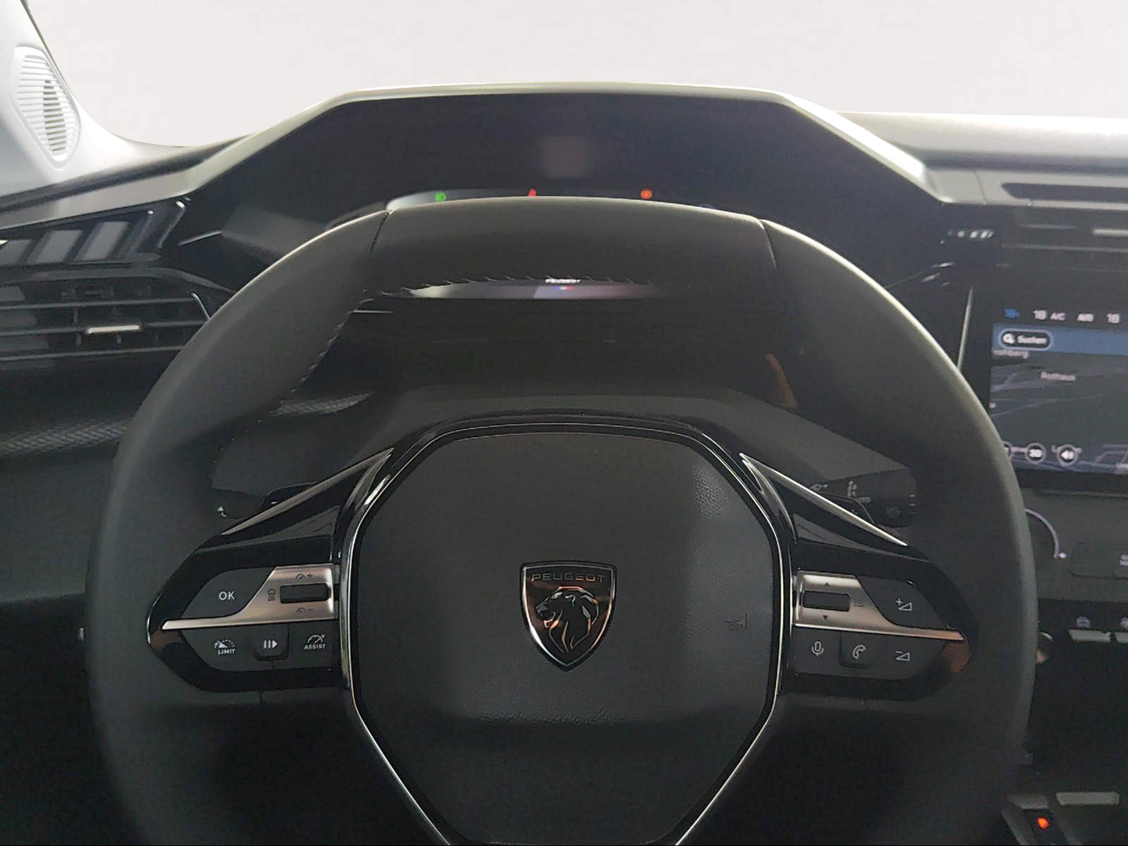 PEUGEOT 308 SW 1.2 HEV 136 Style-image-11
