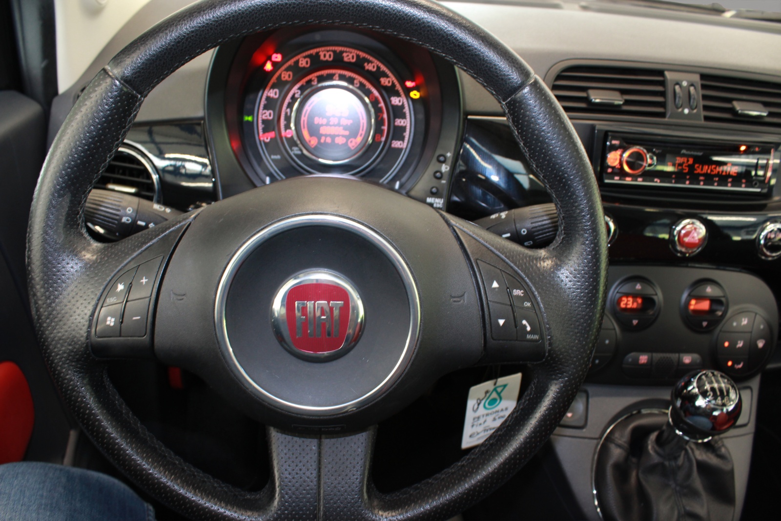 FIAT 500 1.4 16V Lounge-image-7