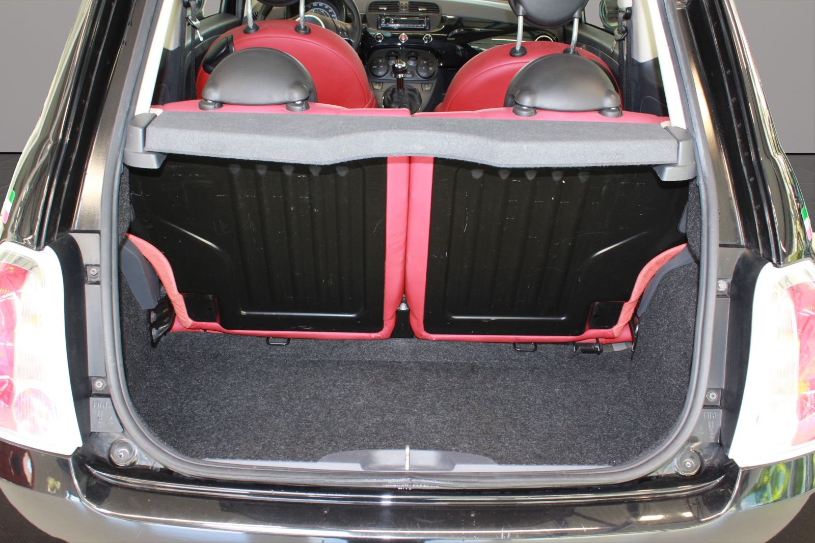 FIAT 500 1.4 16V Lounge-image-12
