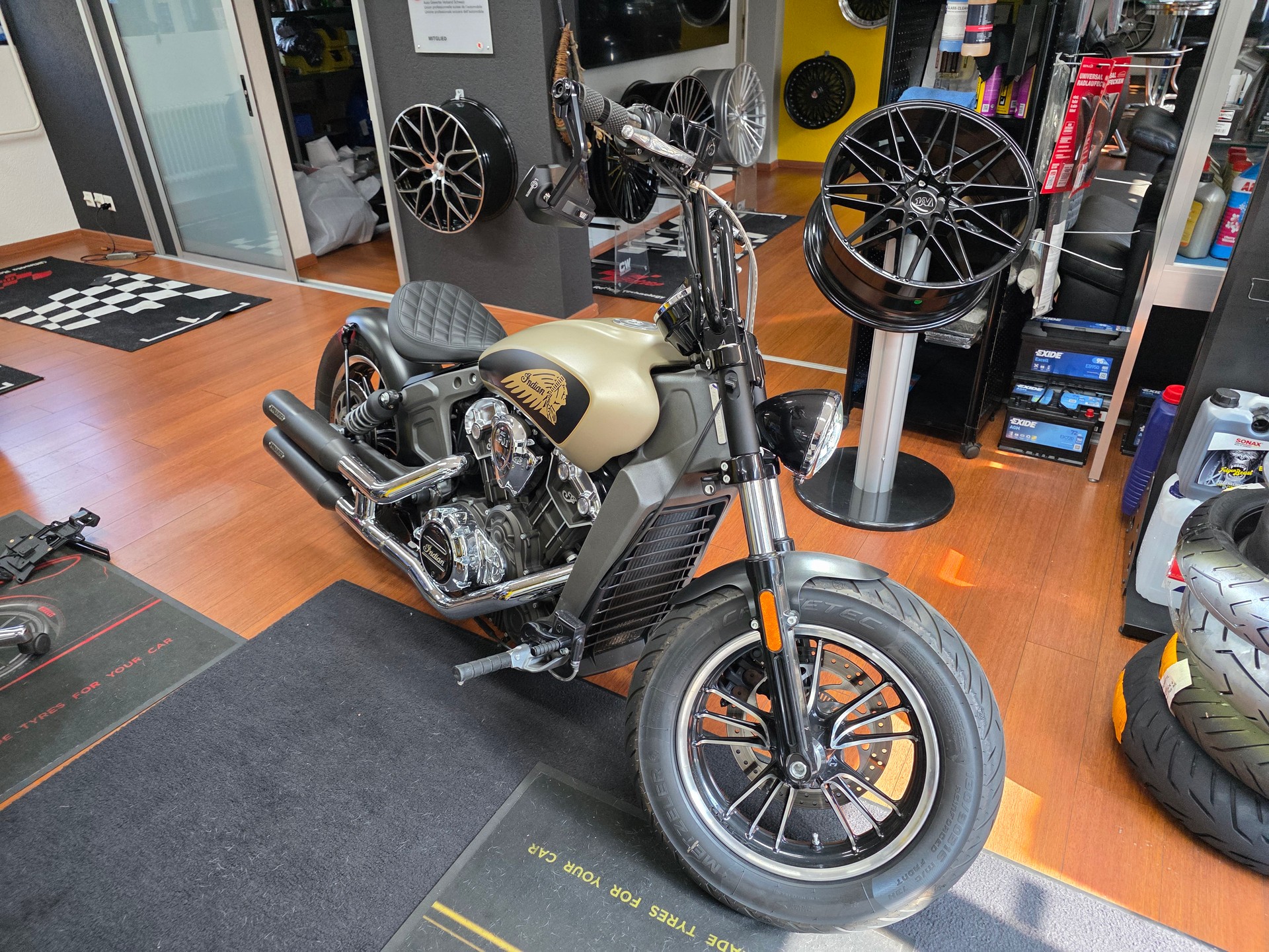 INDIAN Scout ABS-image-5