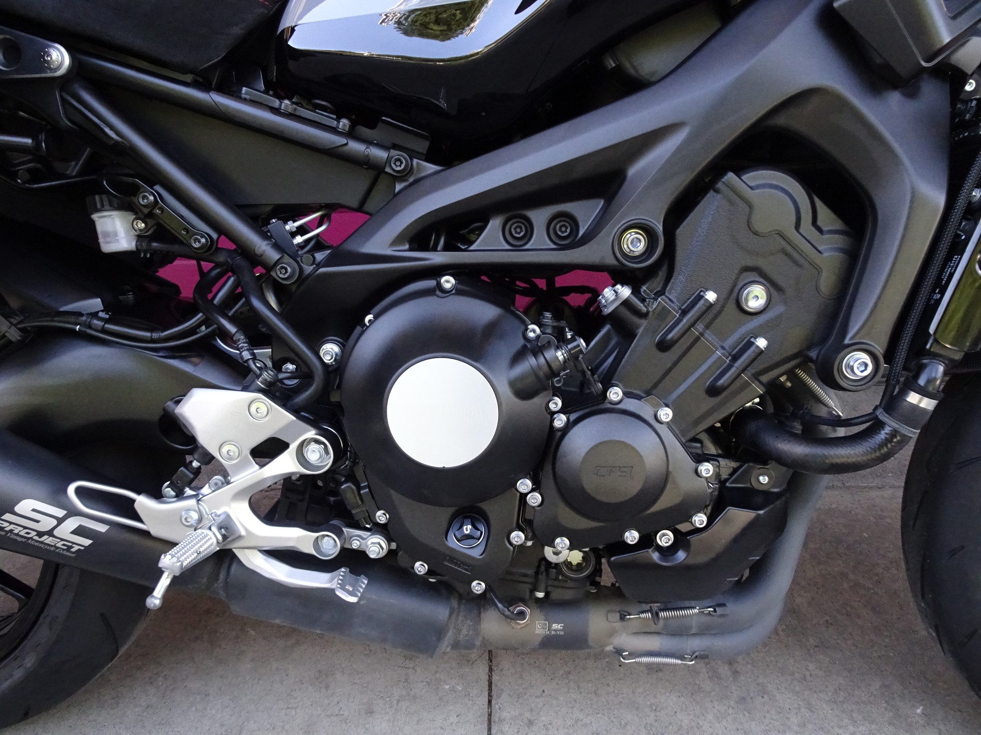 YAMAHA XSR 900 Abarth-image-9