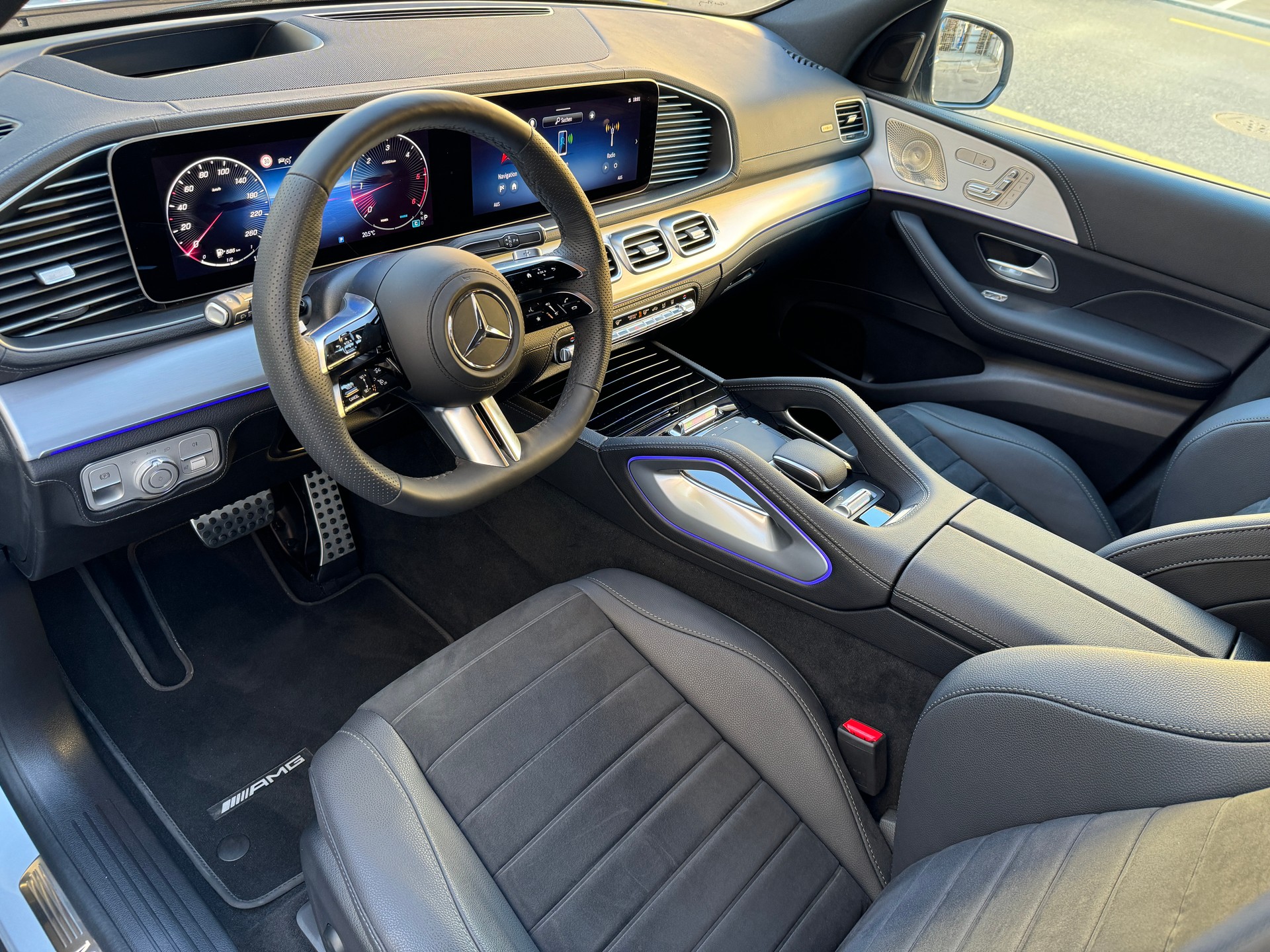 MERCEDES-BENZ GLE 300 d 4Matic 9G-Tronic-image-10