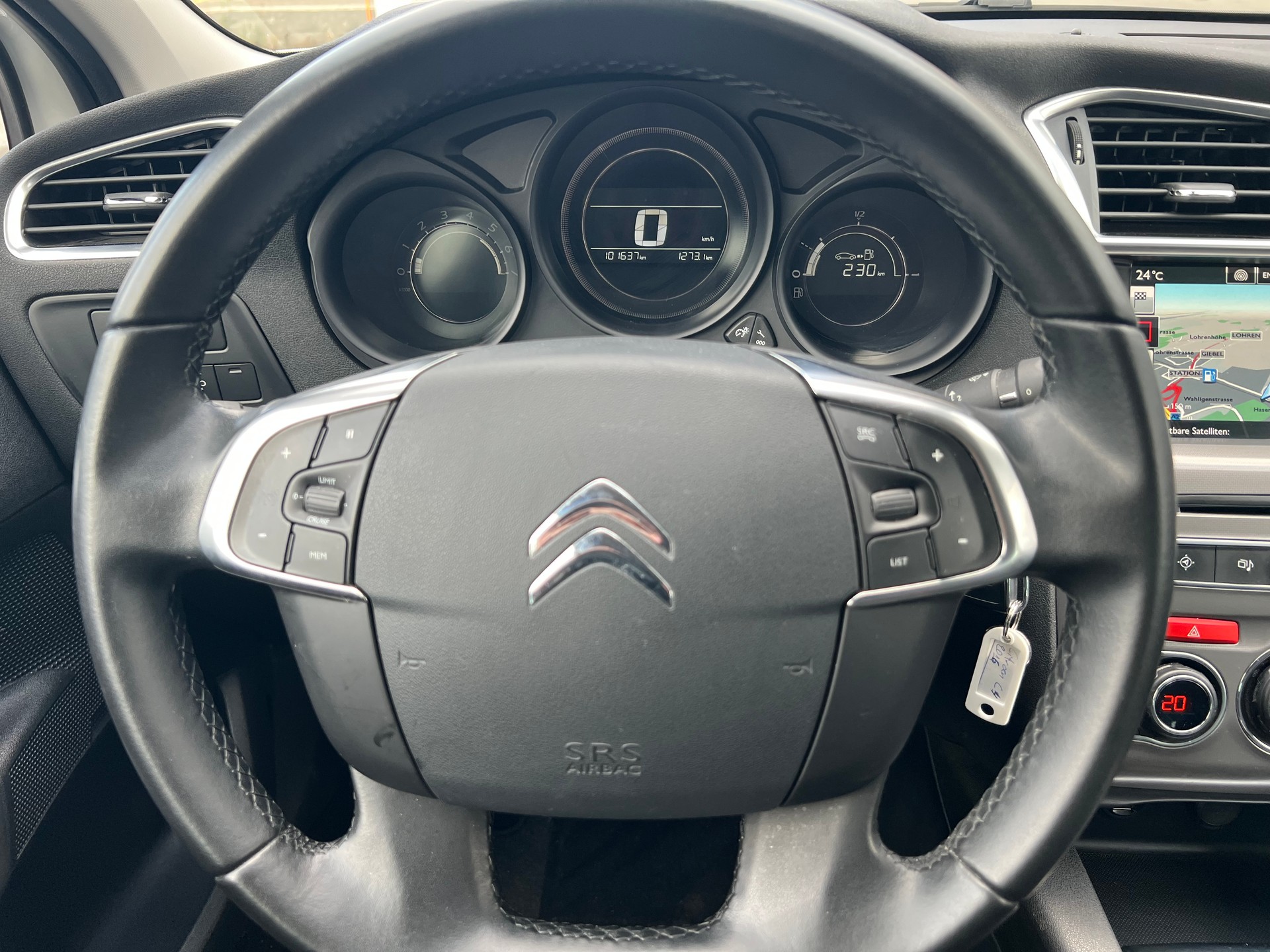 CITROEN C4 1.6 BlueHDi Feel Edition-image-8