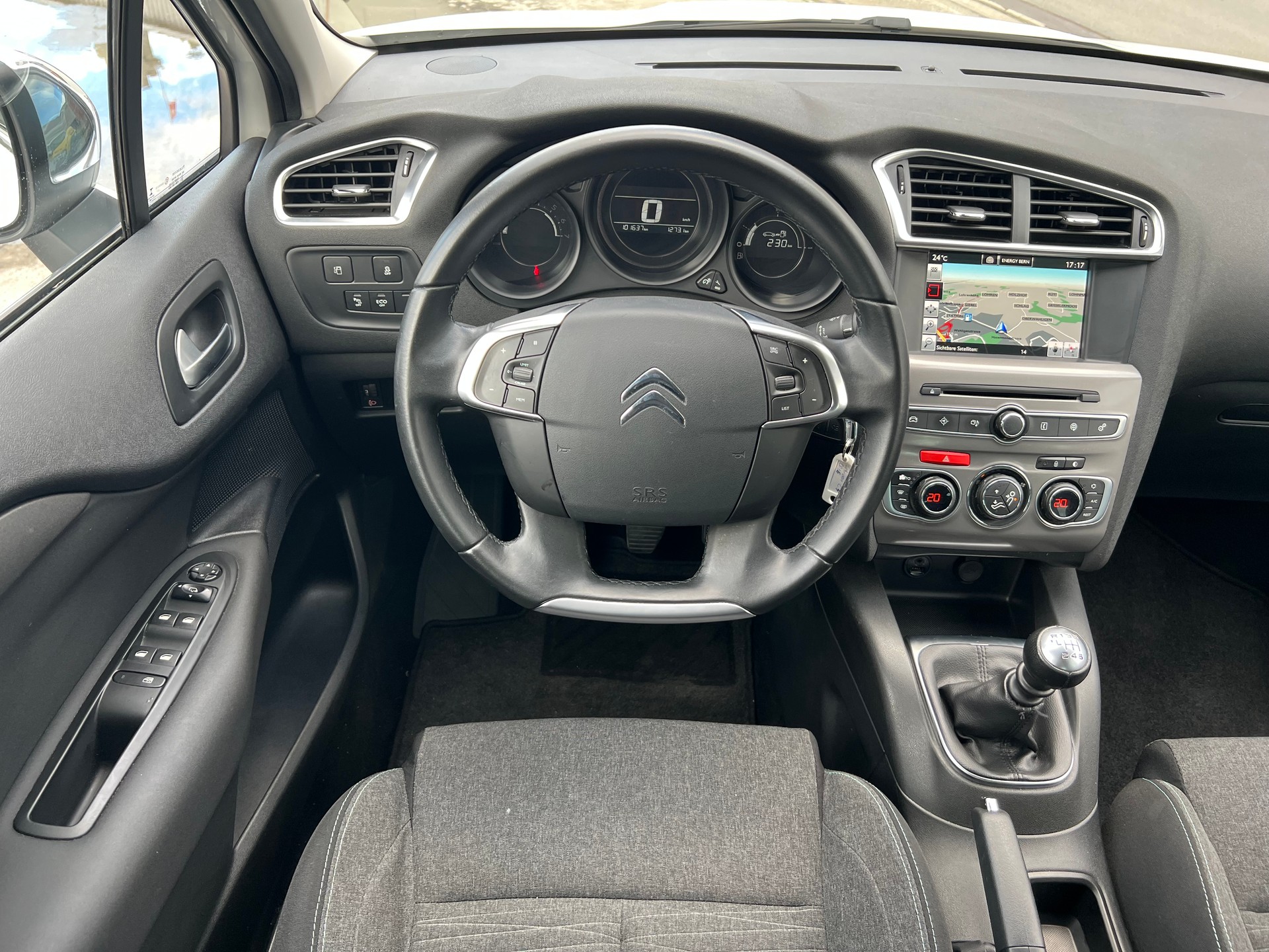 CITROEN C4 1.6 BlueHDi Feel Edition-image-7
