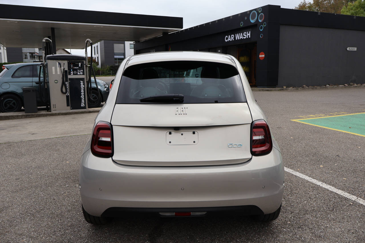 FIAT 500 Armani-image-3