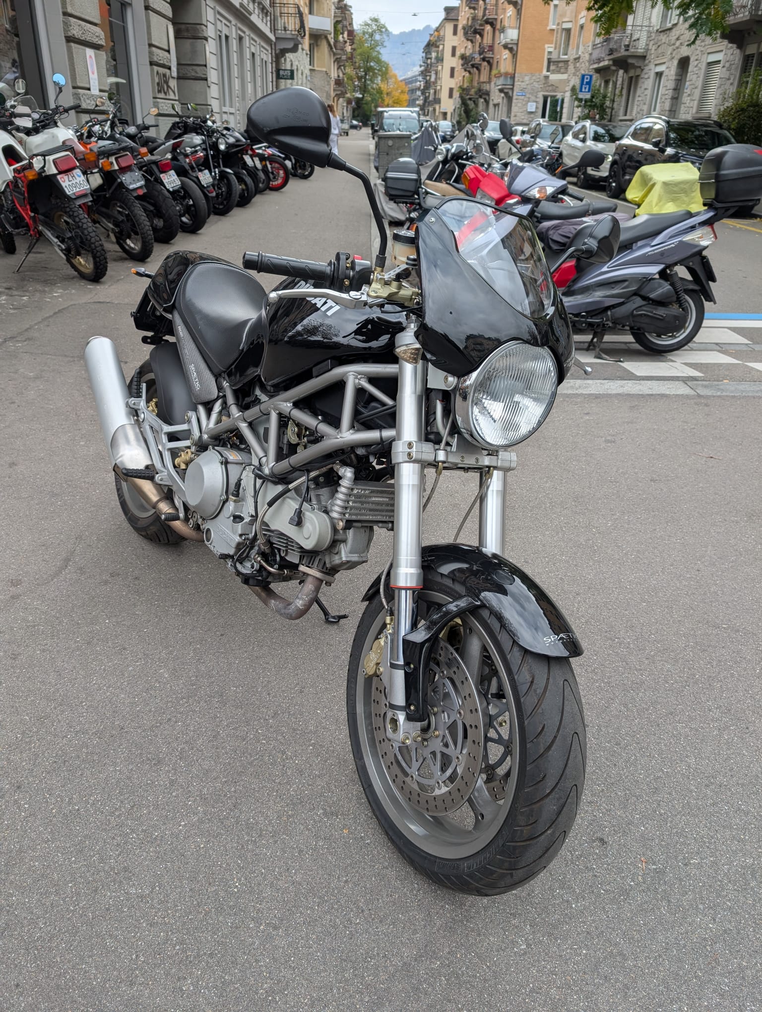 DUCATI Monster 1000 i.e.-image-1