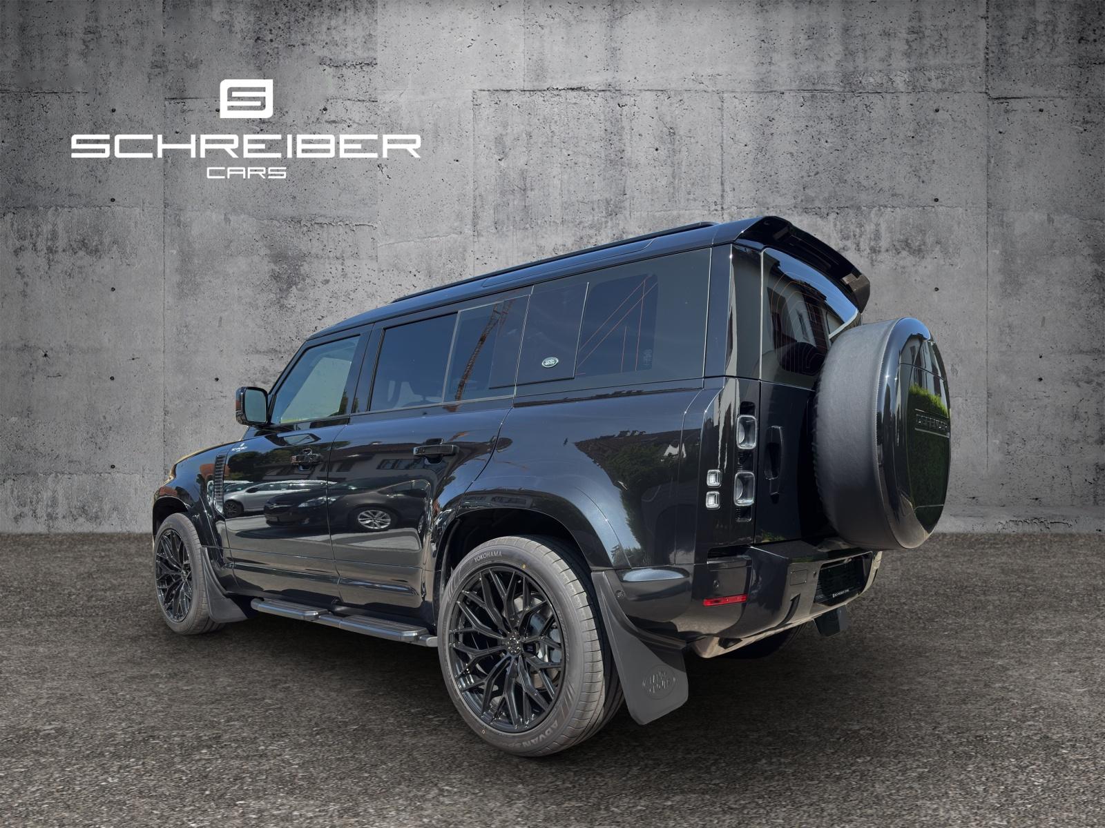 LAND ROVER Defender 110 3.0 P400 I6 SE "All Black"-showroom-element-3