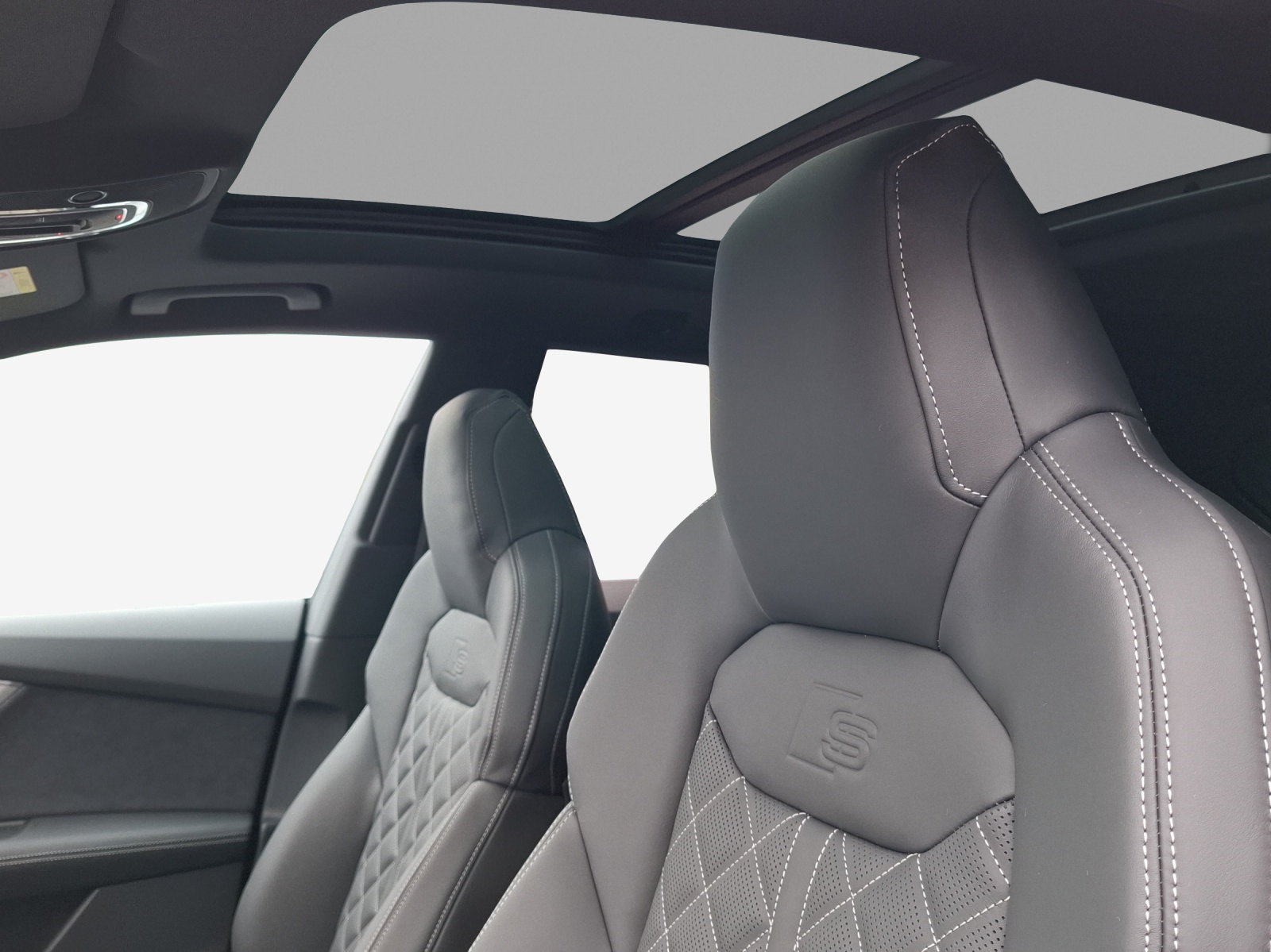 AUDI Q8 TFSI quattro 250 kW tiptronic-image-13