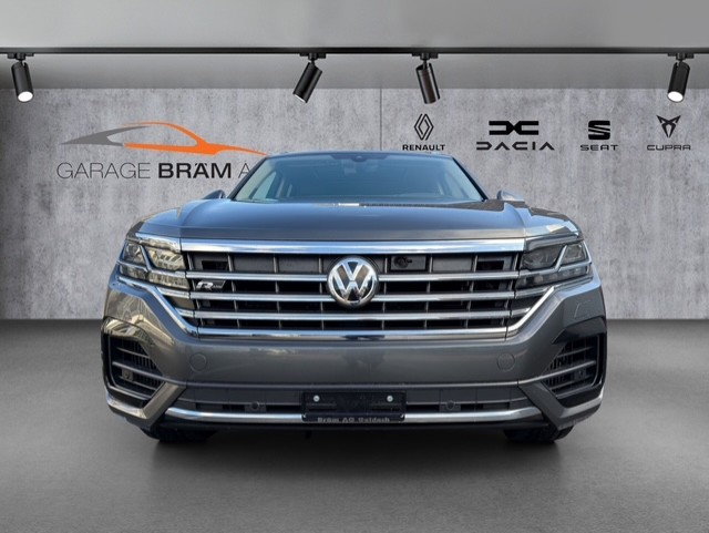 VW Touareg 4.0 V8 TDI Atmosphere Tiptronic-image-1