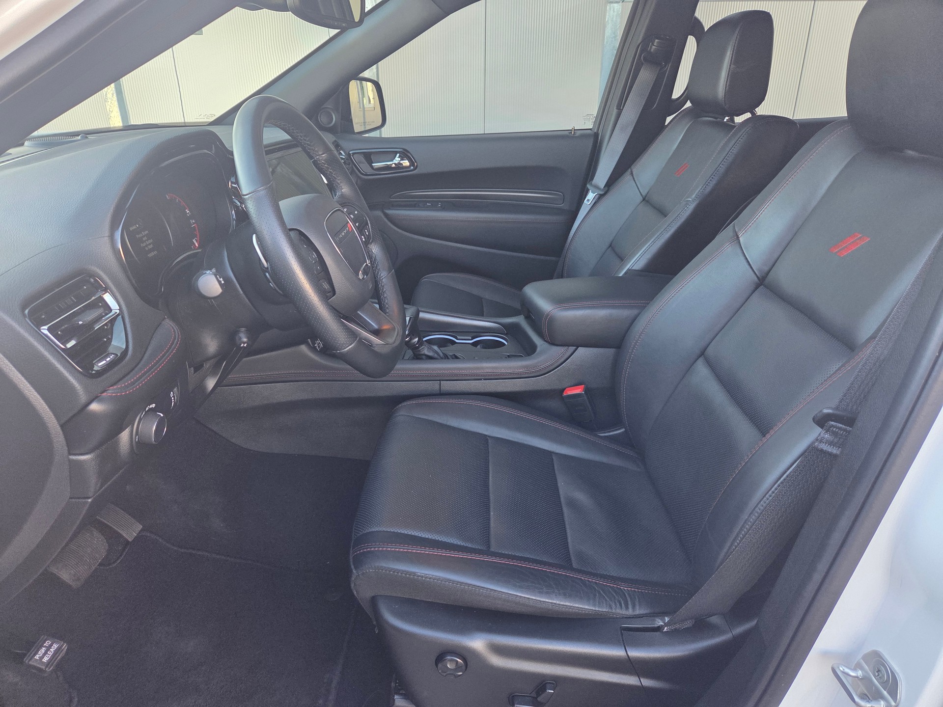 DODGE Durango 5.7 V8 4x4 R/T 365PS / 7-Plätzer 3.5 T AHK-image-5