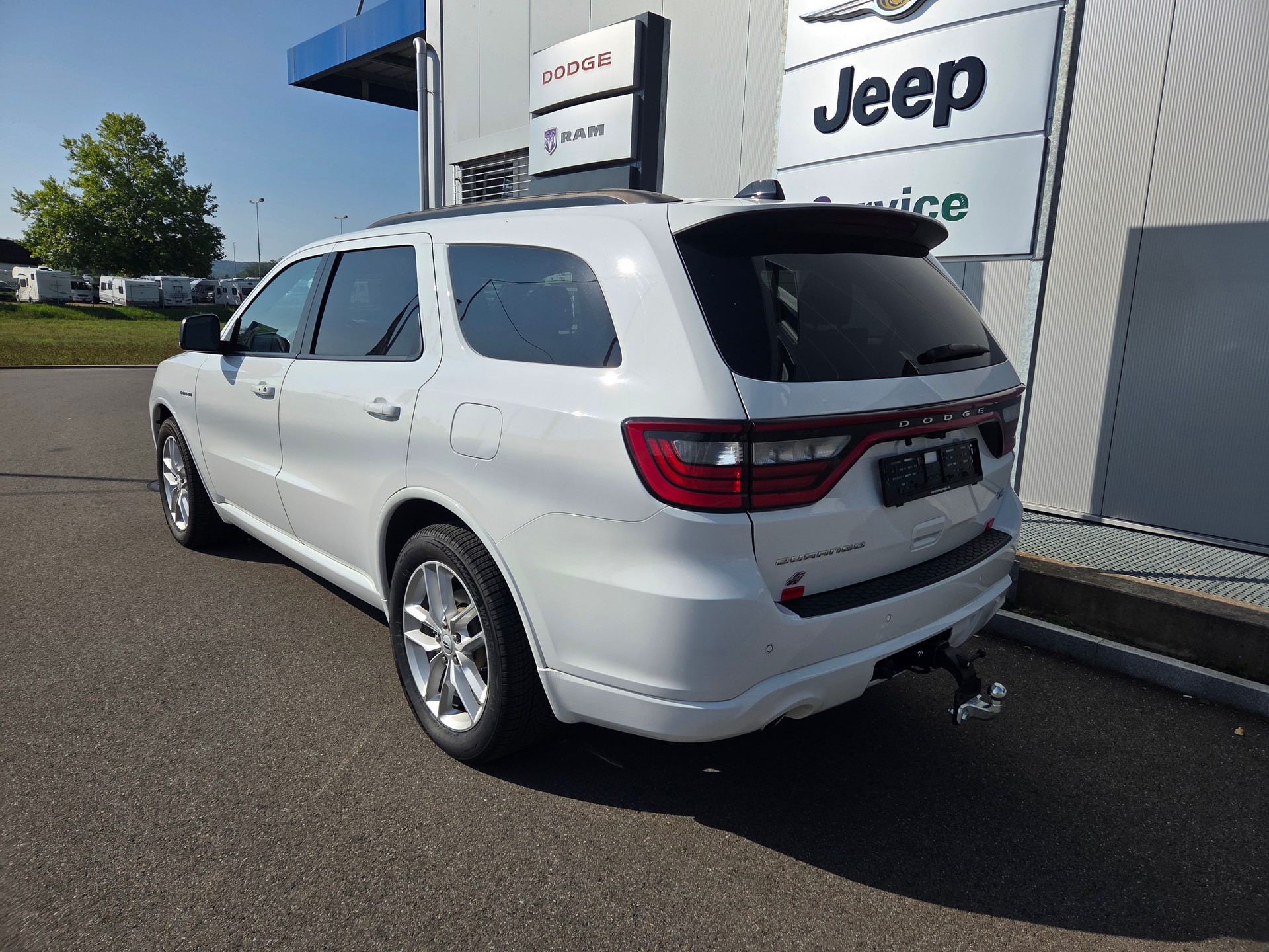 DODGE Durango 5.7 V8 4x4 R/T 365PS / 7-Plätzer 3.5 T AHK-showroom-element-2