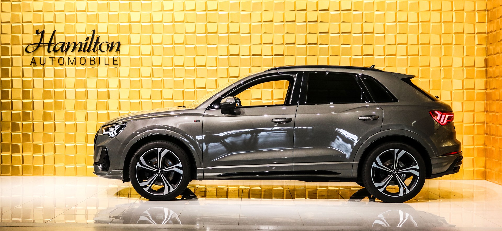 AUDI Q3 40 TDI Attraction S-Tronic S-Line quattro AHK-image-4