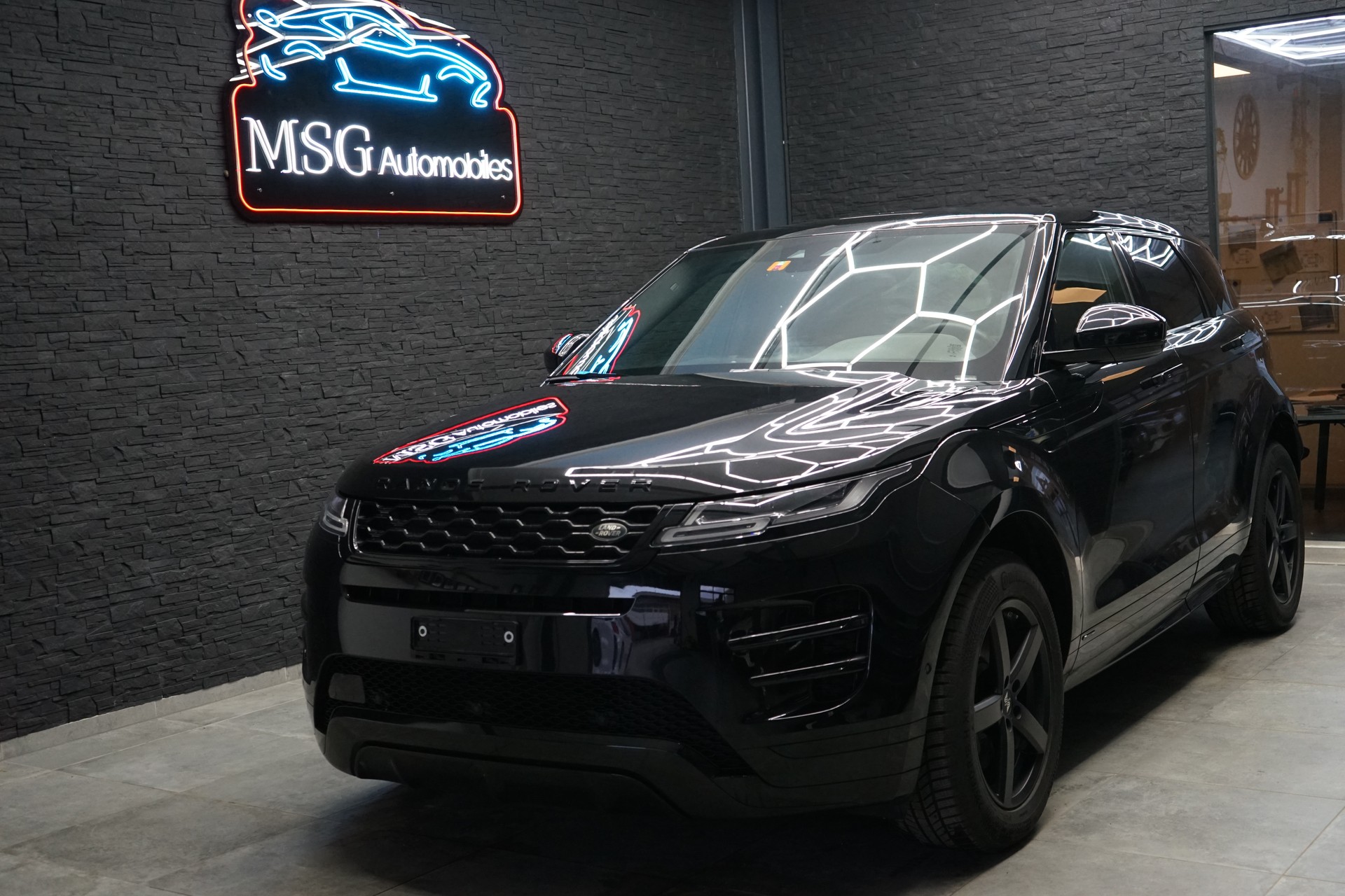 LAND ROVER Range Rover Evoque R-Dynamic P 200 S AT9-image-0
