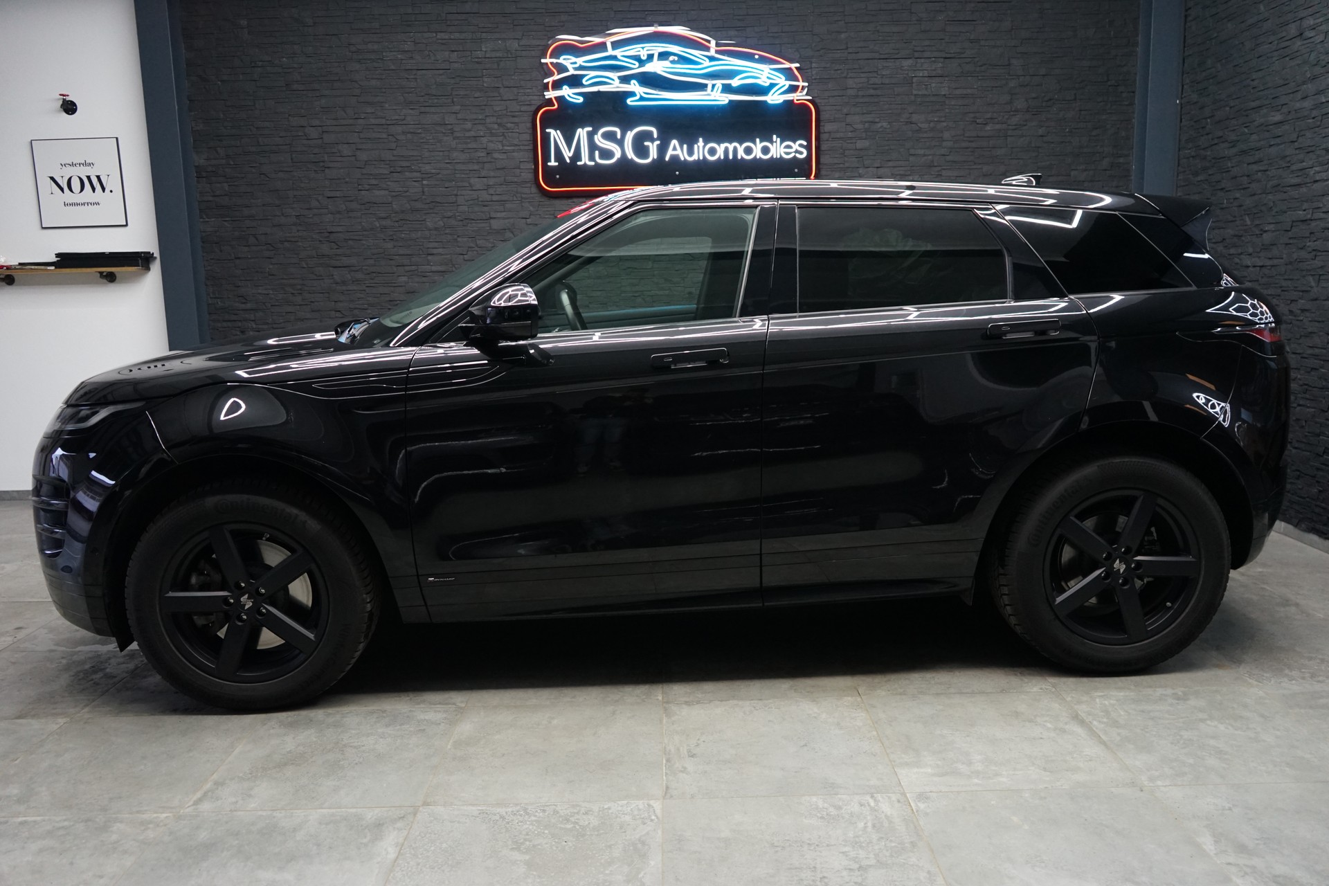 LAND ROVER Range Rover Evoque R-Dynamic P 200 S AT9-image-1