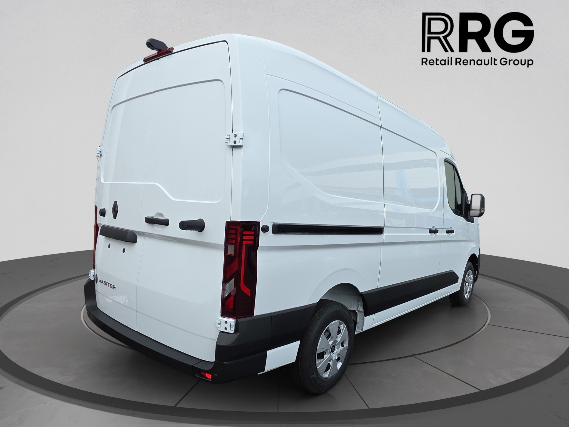 RENAULT Master T35 2.0 Blue dCi 150 L2H2 Advance-image-3
