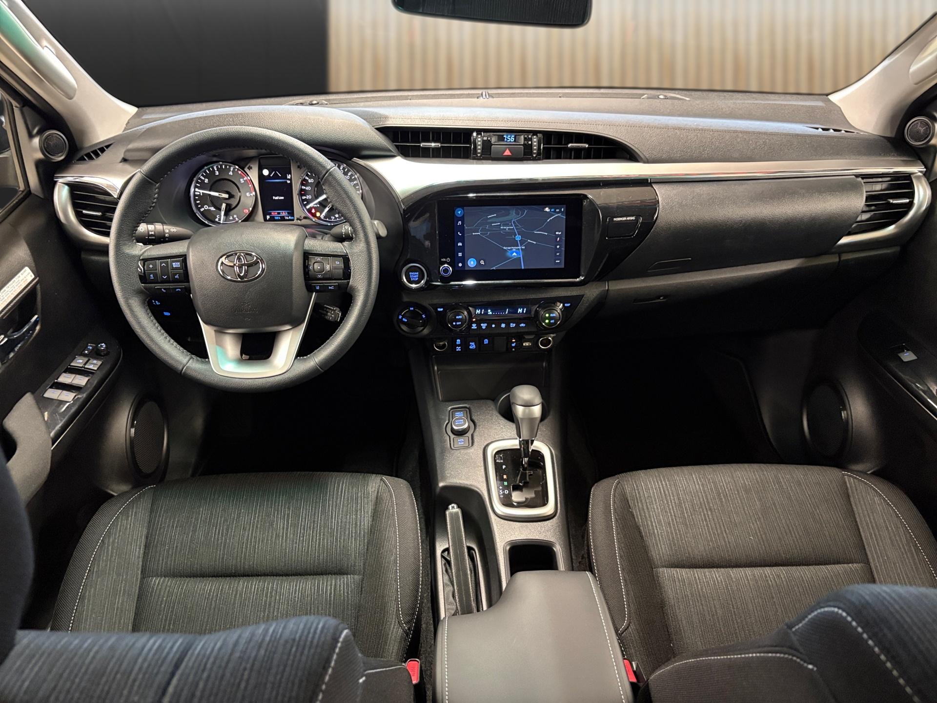 TOYOTA Hilux Double Cab.-Pick-up 2.8 D-4D MHEV 204 Style-image-14