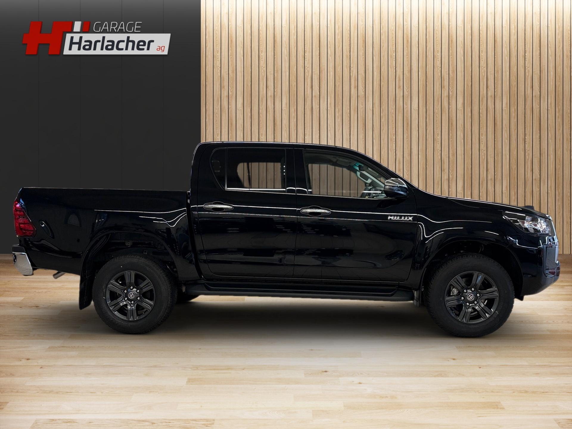 TOYOTA Hilux Double Cab.-Pick-up 2.8 D-4D MHEV 204 Style-image-3