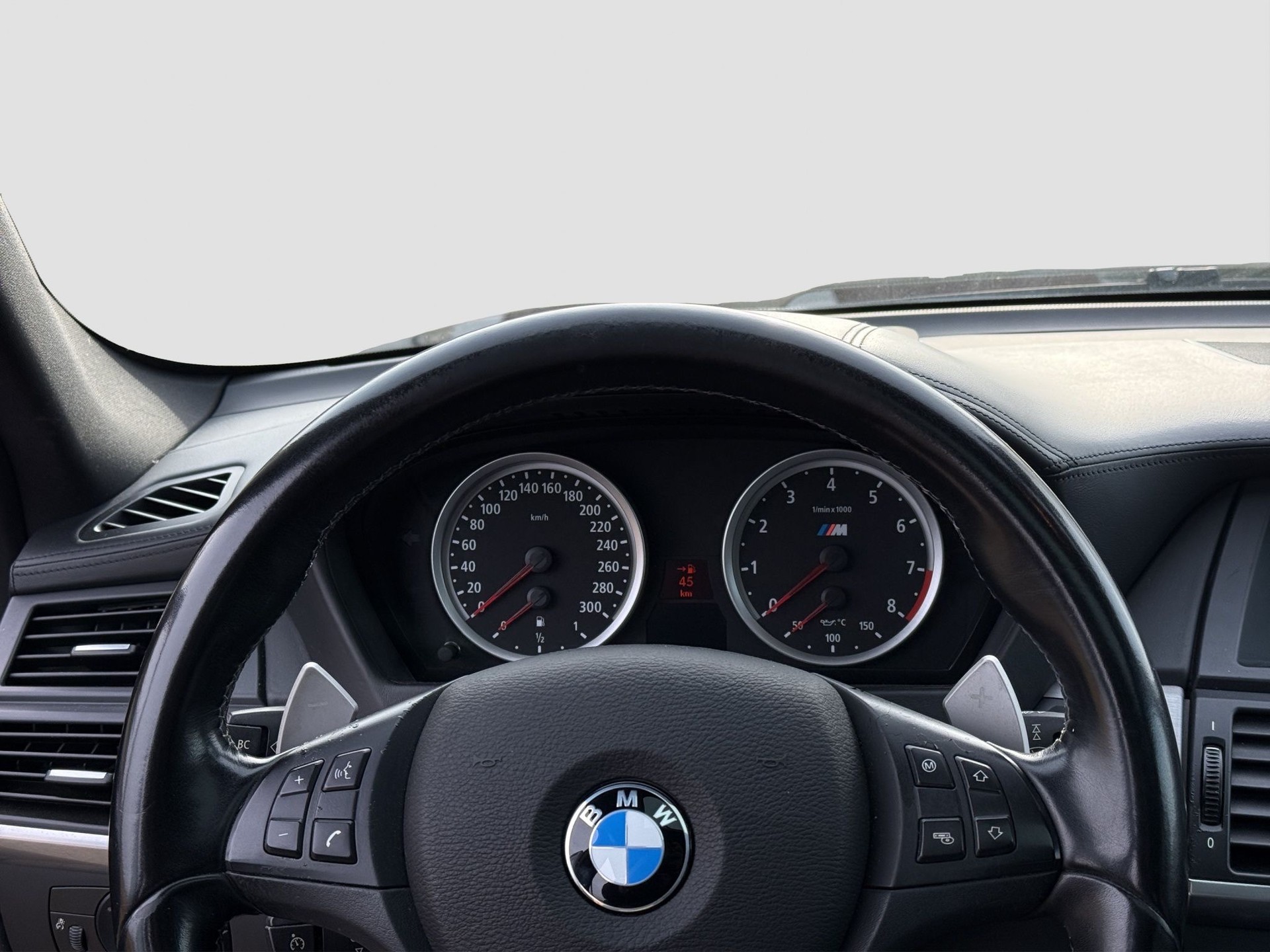 BMW X6 M Steptronic ** Frisch ab MFK und Service **-image-12