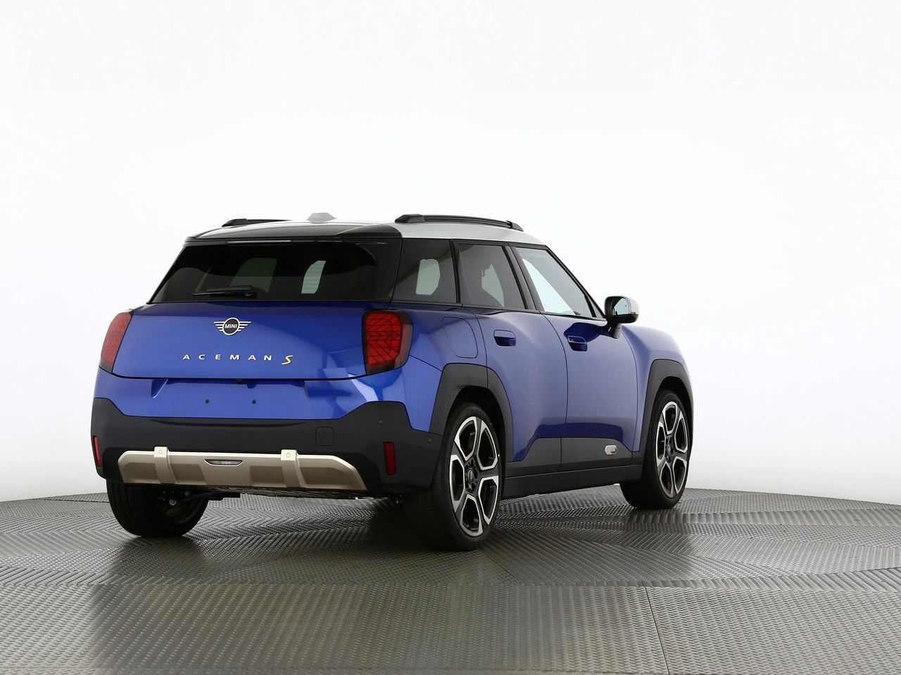 MINI Aceman SE-image-6