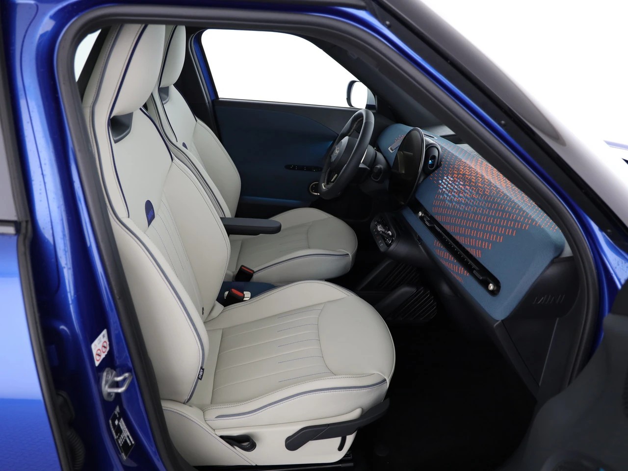 MINI Aceman SE-image-12