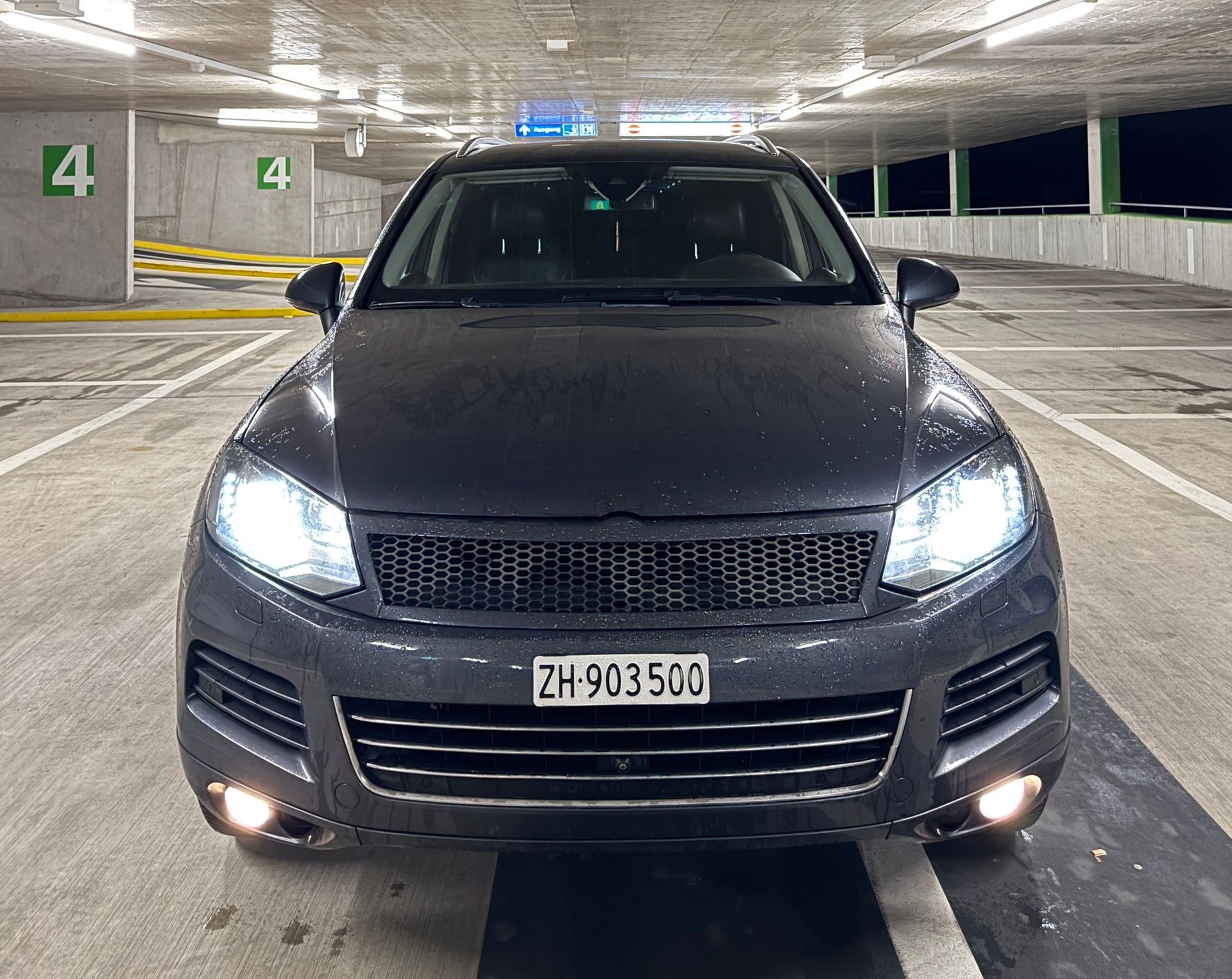 VW Touareg 3.0 TDI BlueMotion Tiptronic (Klimatronik * Led Xenon * Multilenkrad * Navigation * Leder * AHK 3500 KG * MFK 05.2024)-image-1