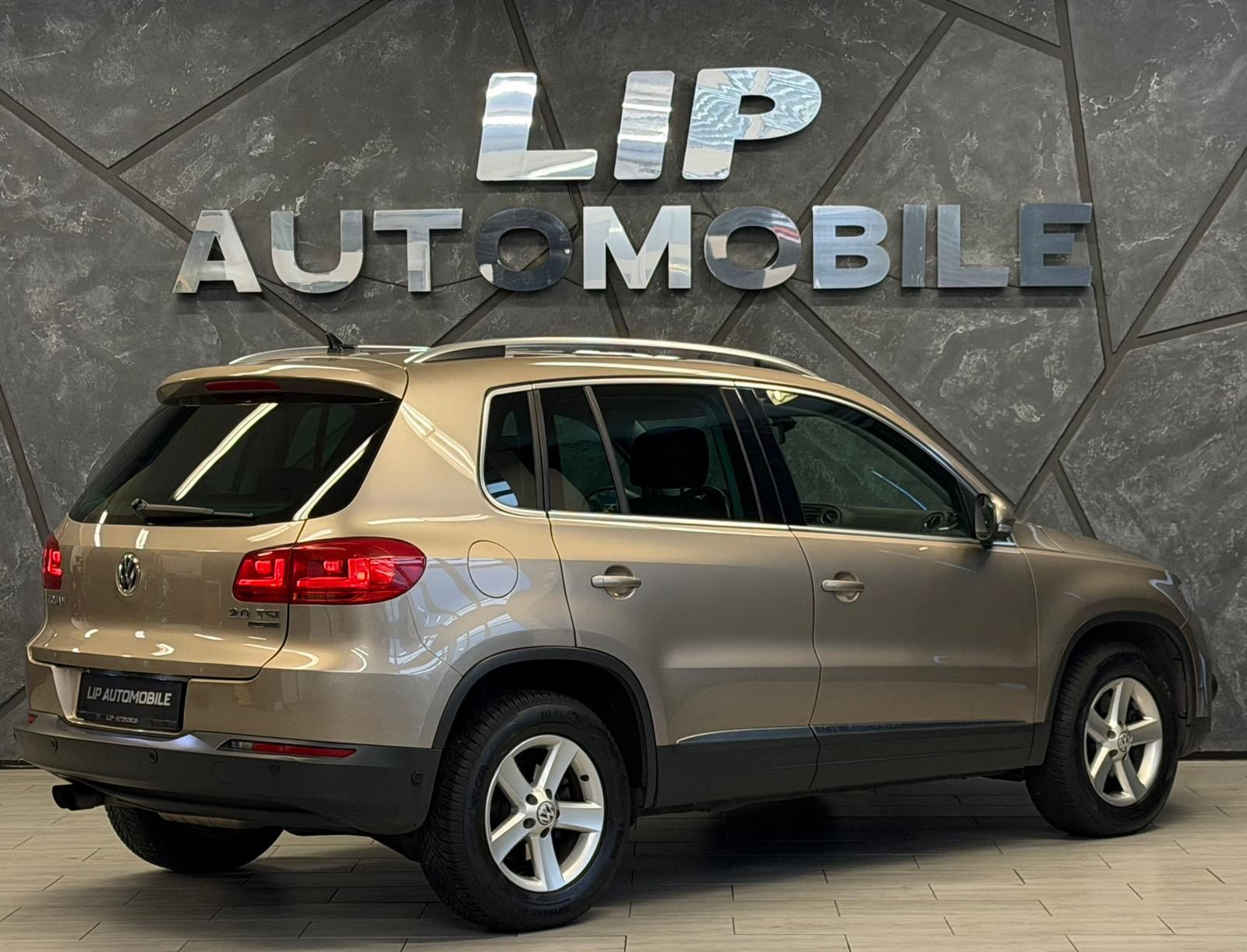 VW Tiguan 2.0 TSI Sport&Style 4Motion DSG-image-5