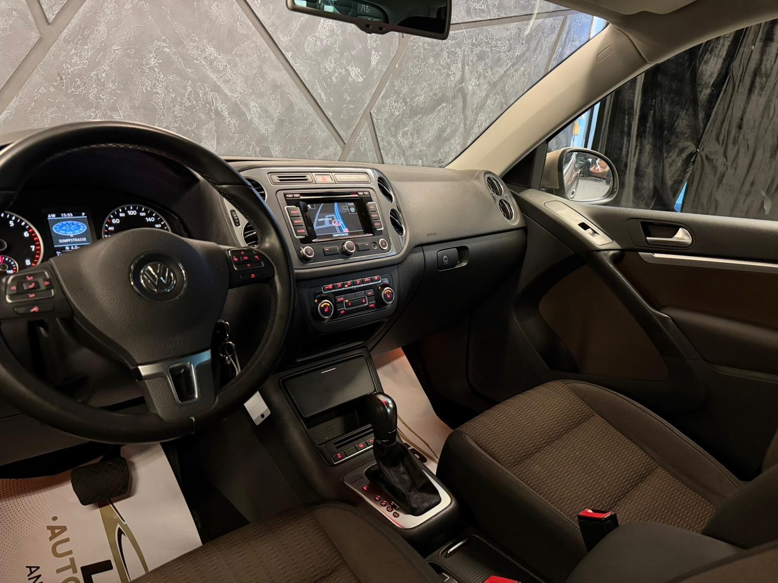 VW Tiguan 2.0 TSI Sport&Style 4Motion DSG-image-9