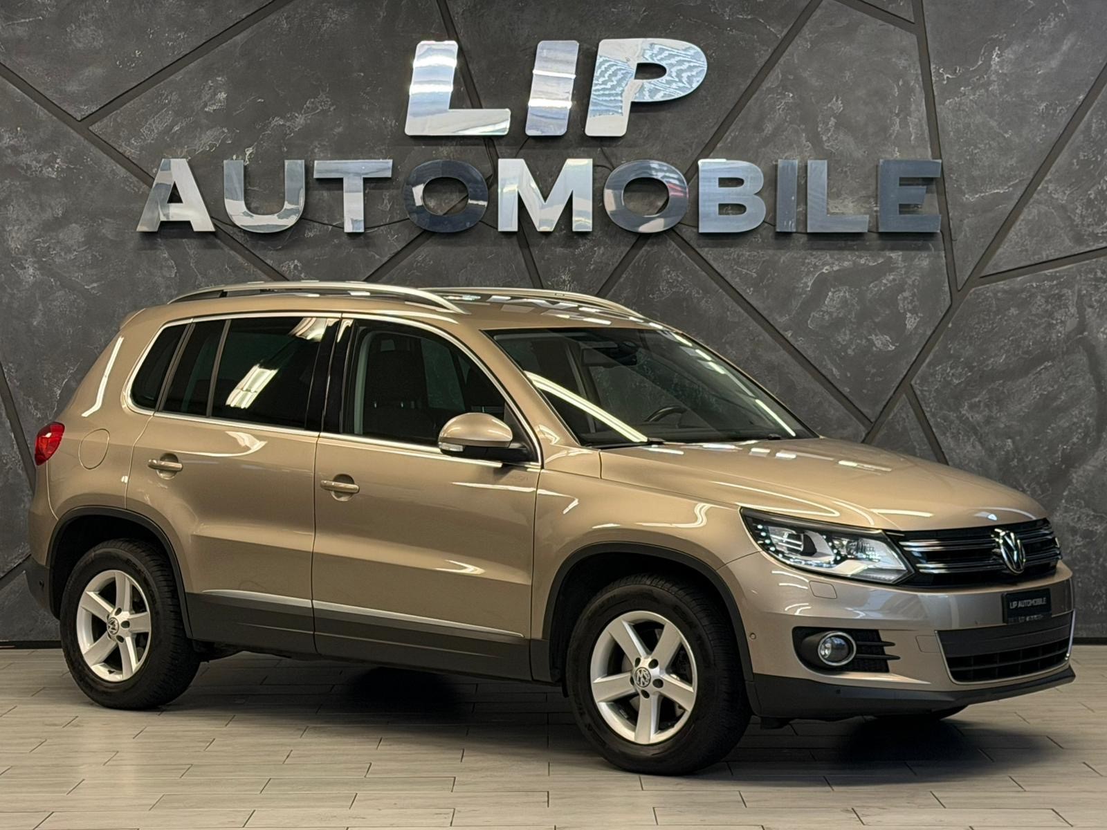 VW Tiguan 2.0 TSI Sport&Style 4Motion DSG-image-2