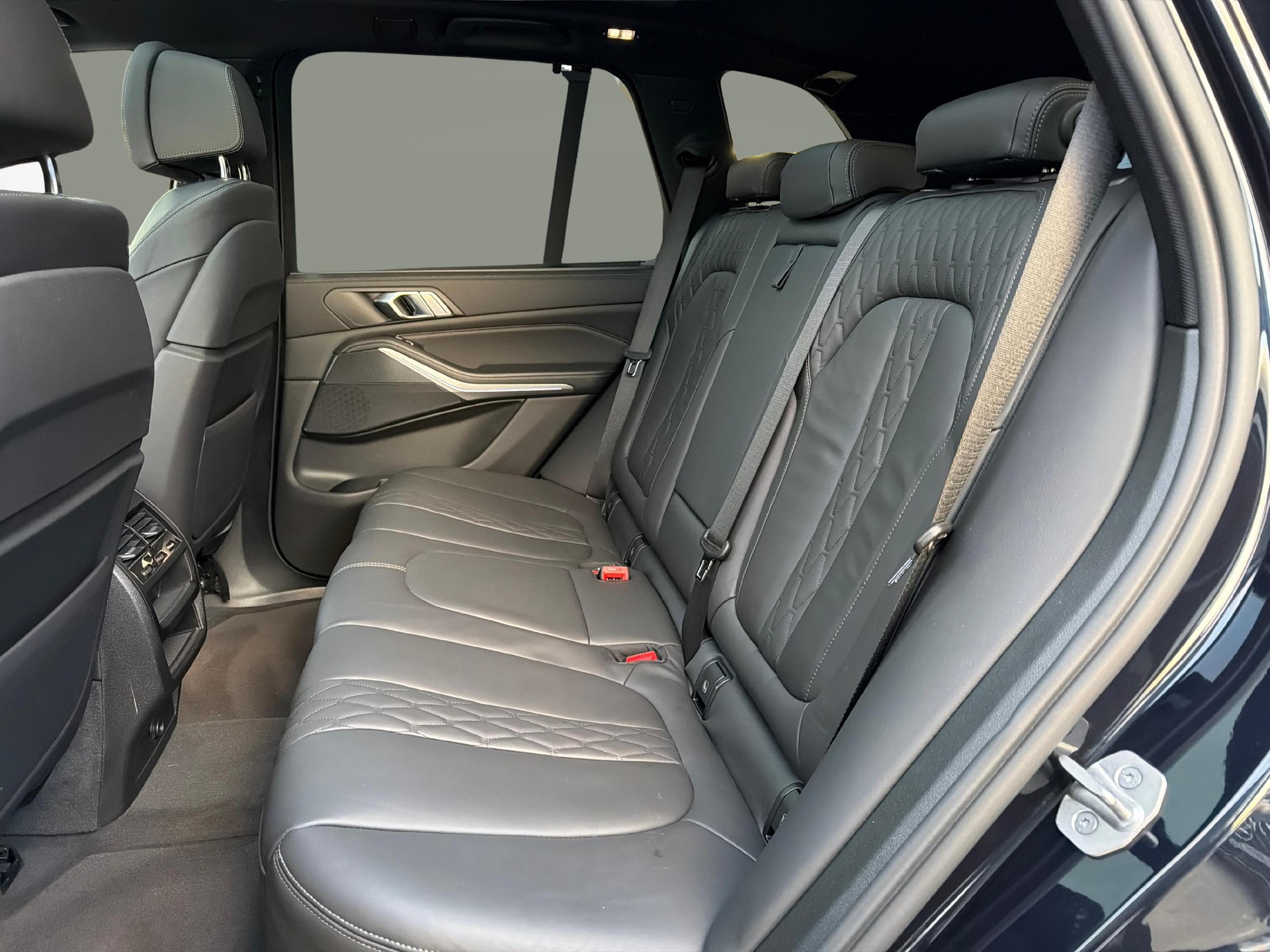 BMW X5 45e xDrive45e-image-16