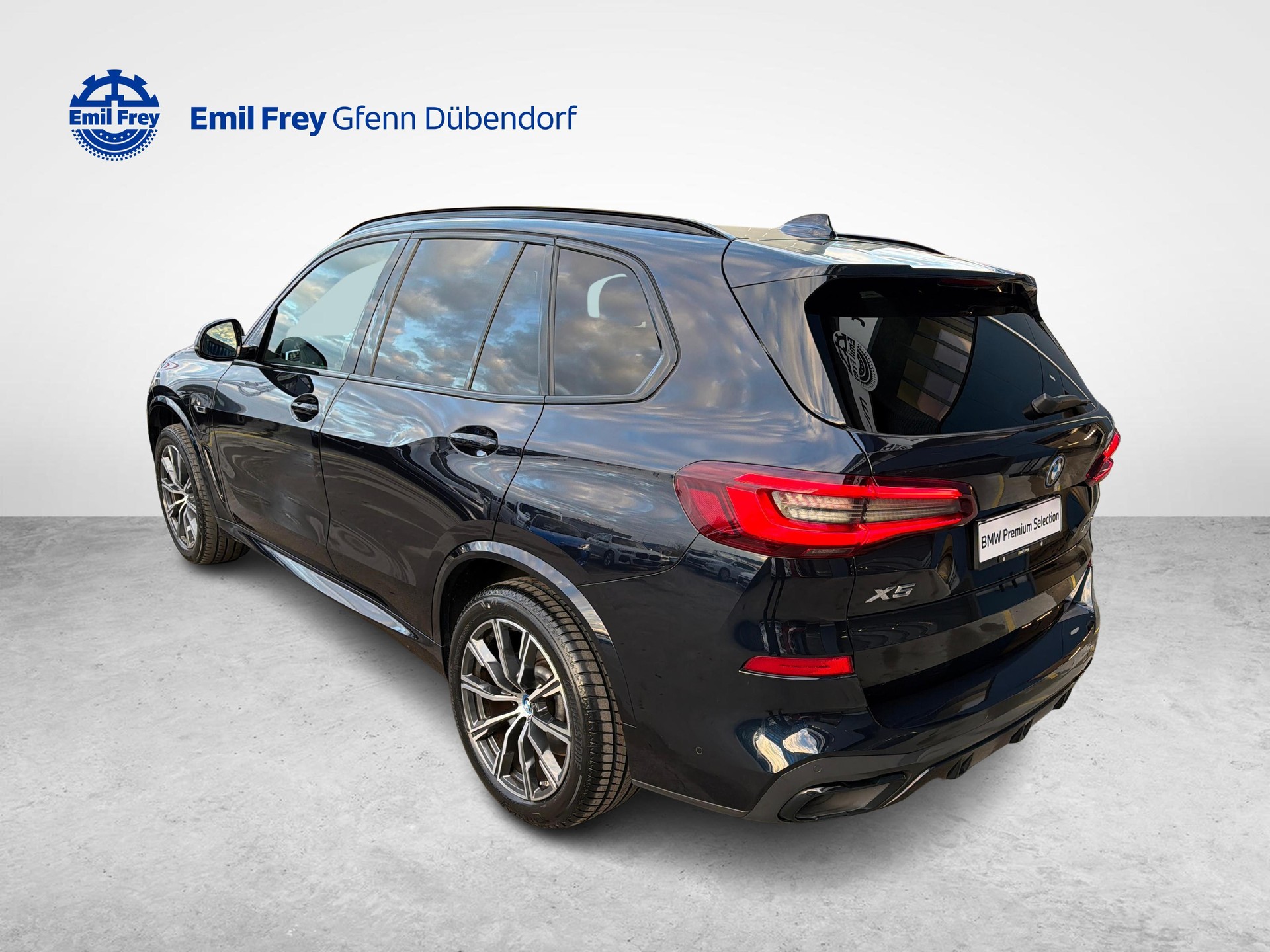 BMW X5 45e xDrive45e-image-4