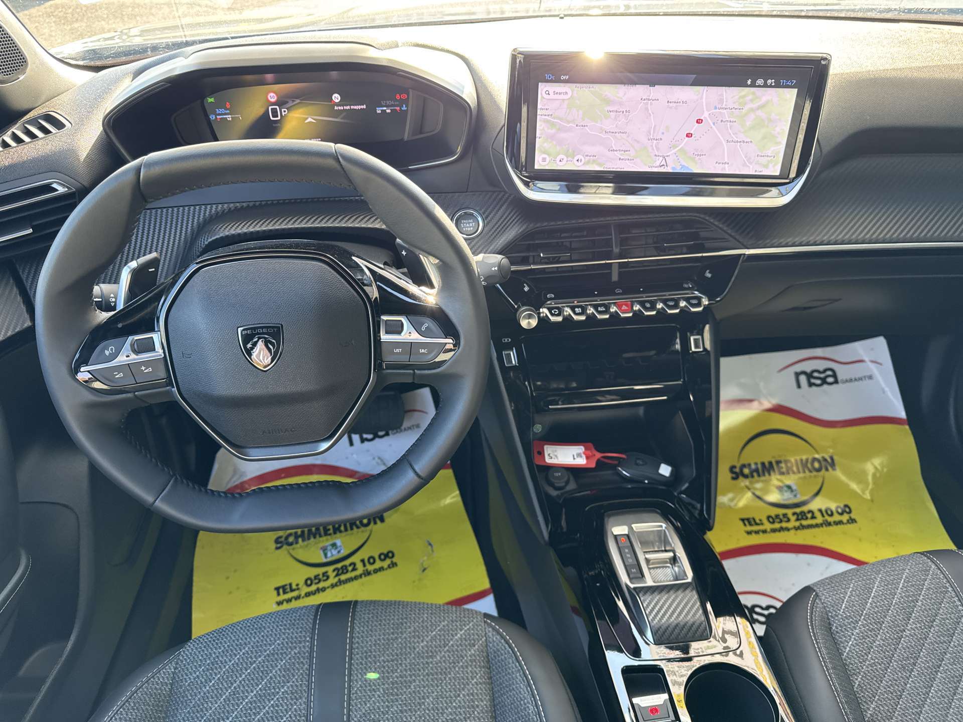 PEUGEOT 2008 1.2 PureTech Allure Premium Automat-image-12