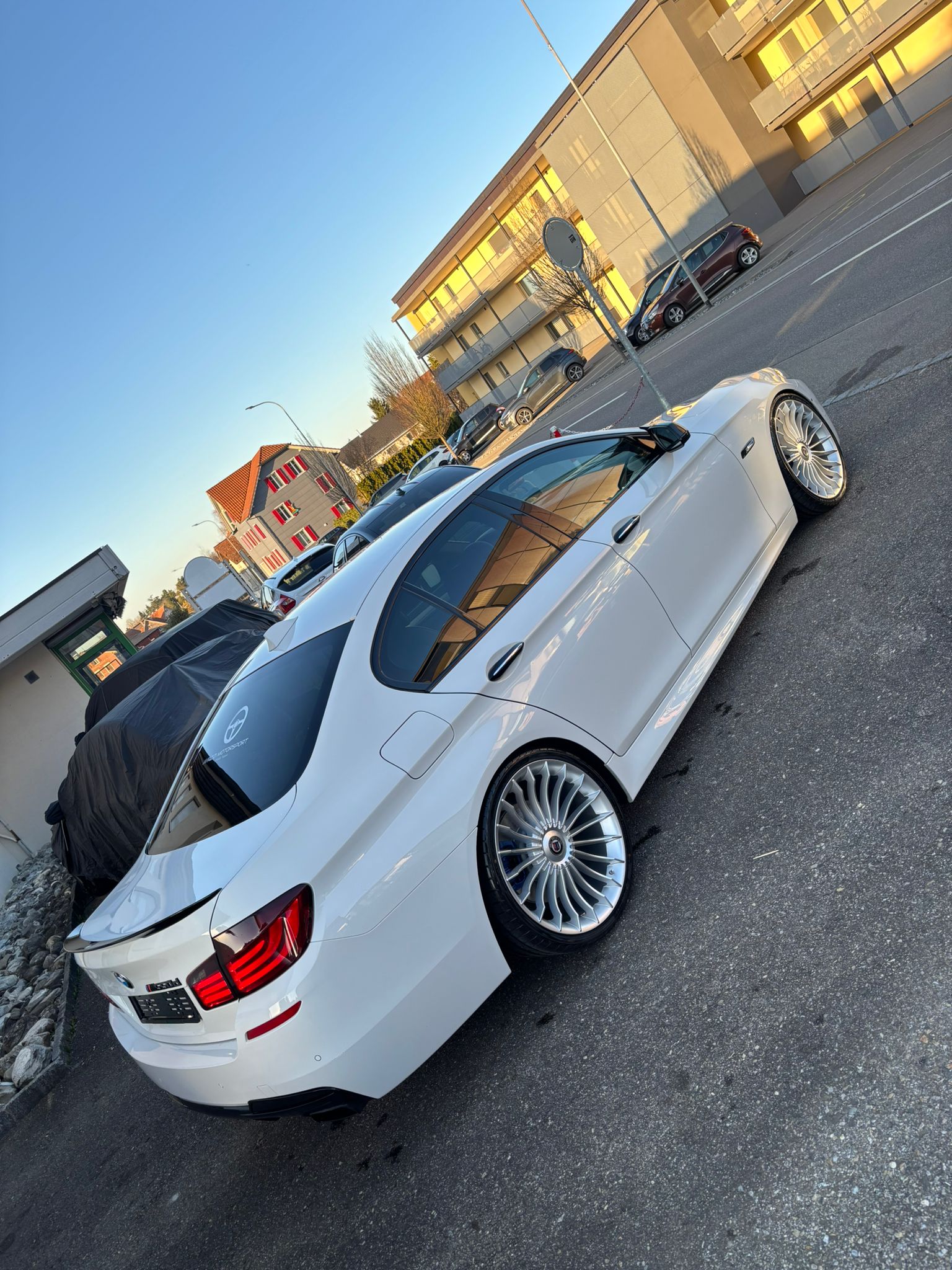 BMW M550d xDrive Steptronic-image-7