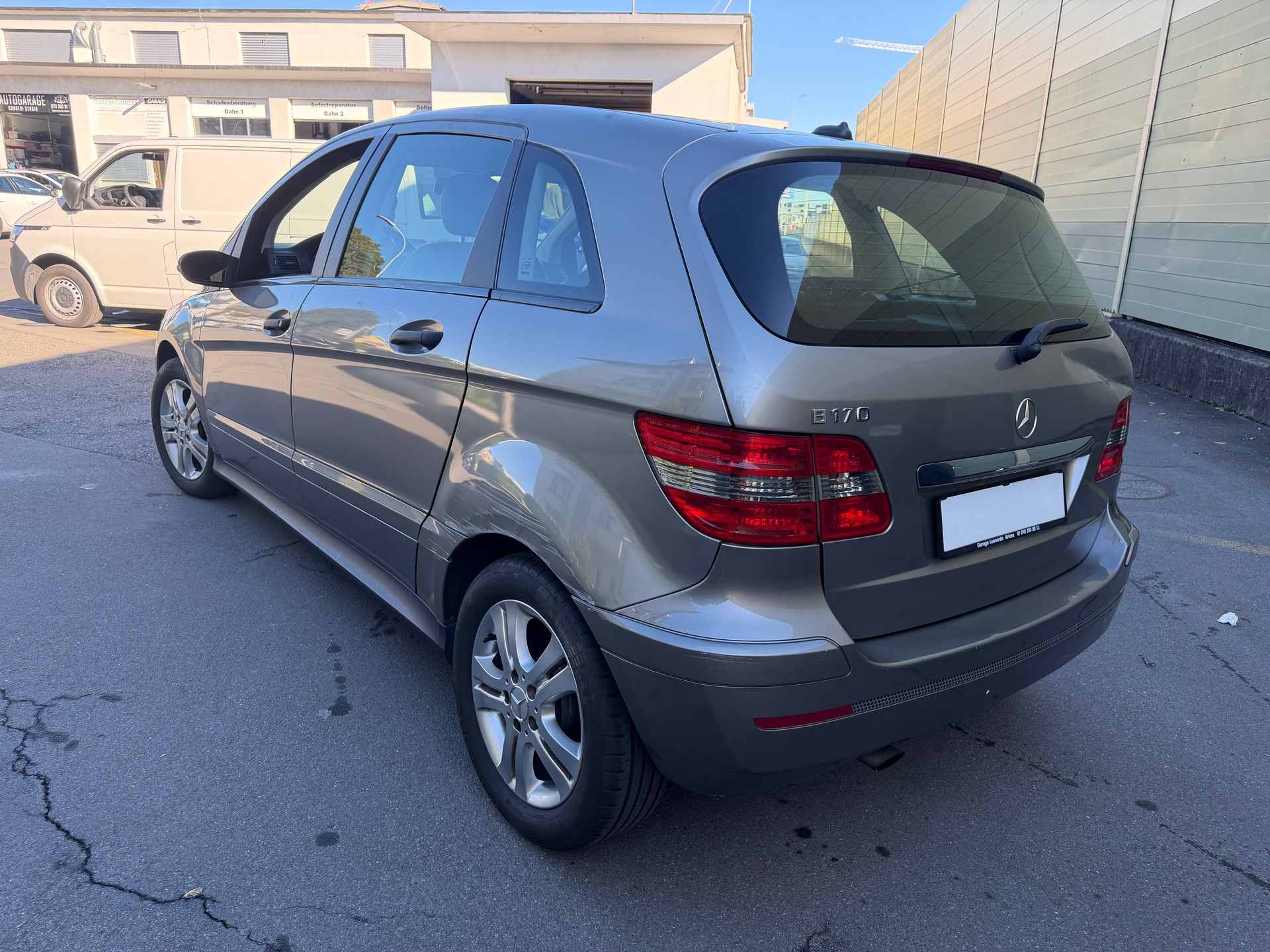 MERCEDES-BENZ B 170-image-5