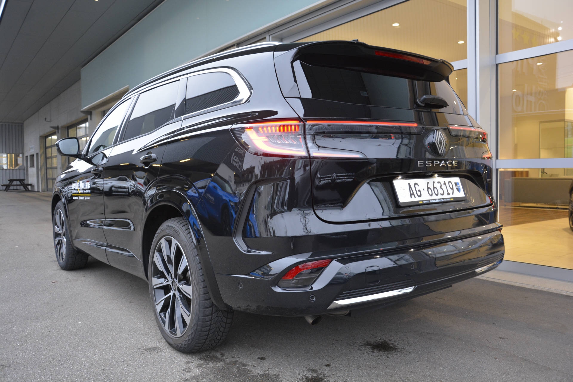RENAULT Espace tech.E-Tech full Hybrid 200 *7 Plätzer*-image-3