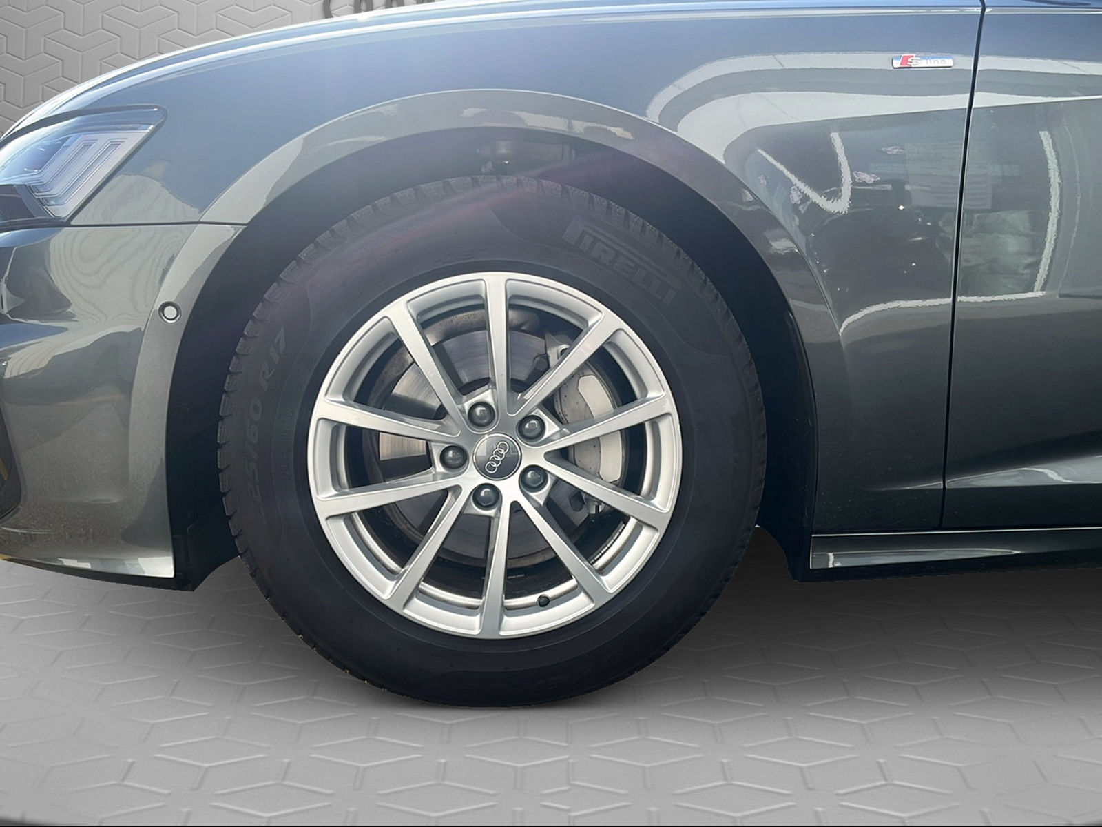 AUDI A6 Avant 40 TDI S line quattro S-tronic-image-5