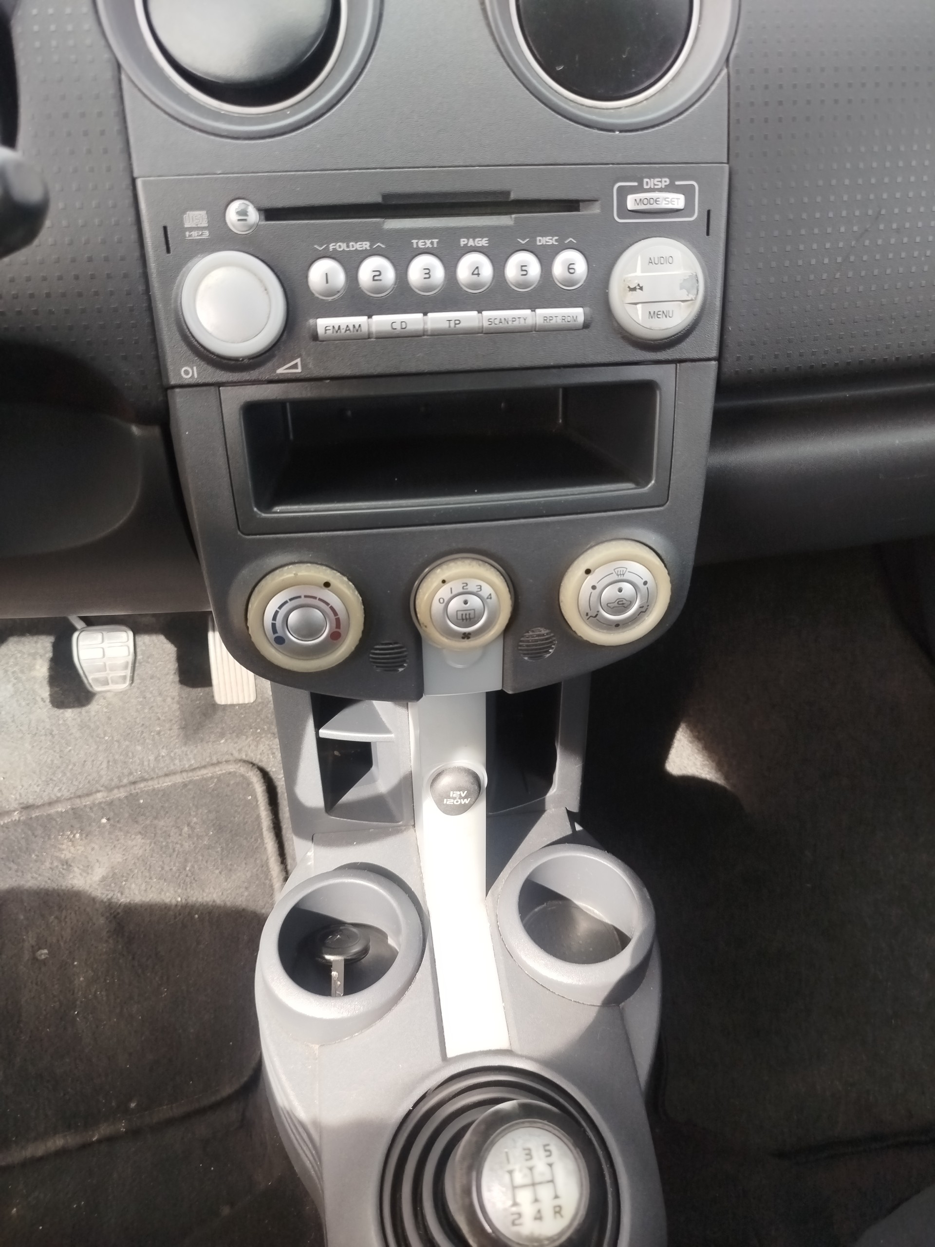 MITSUBISHI Colt 1.1 12V-image-11