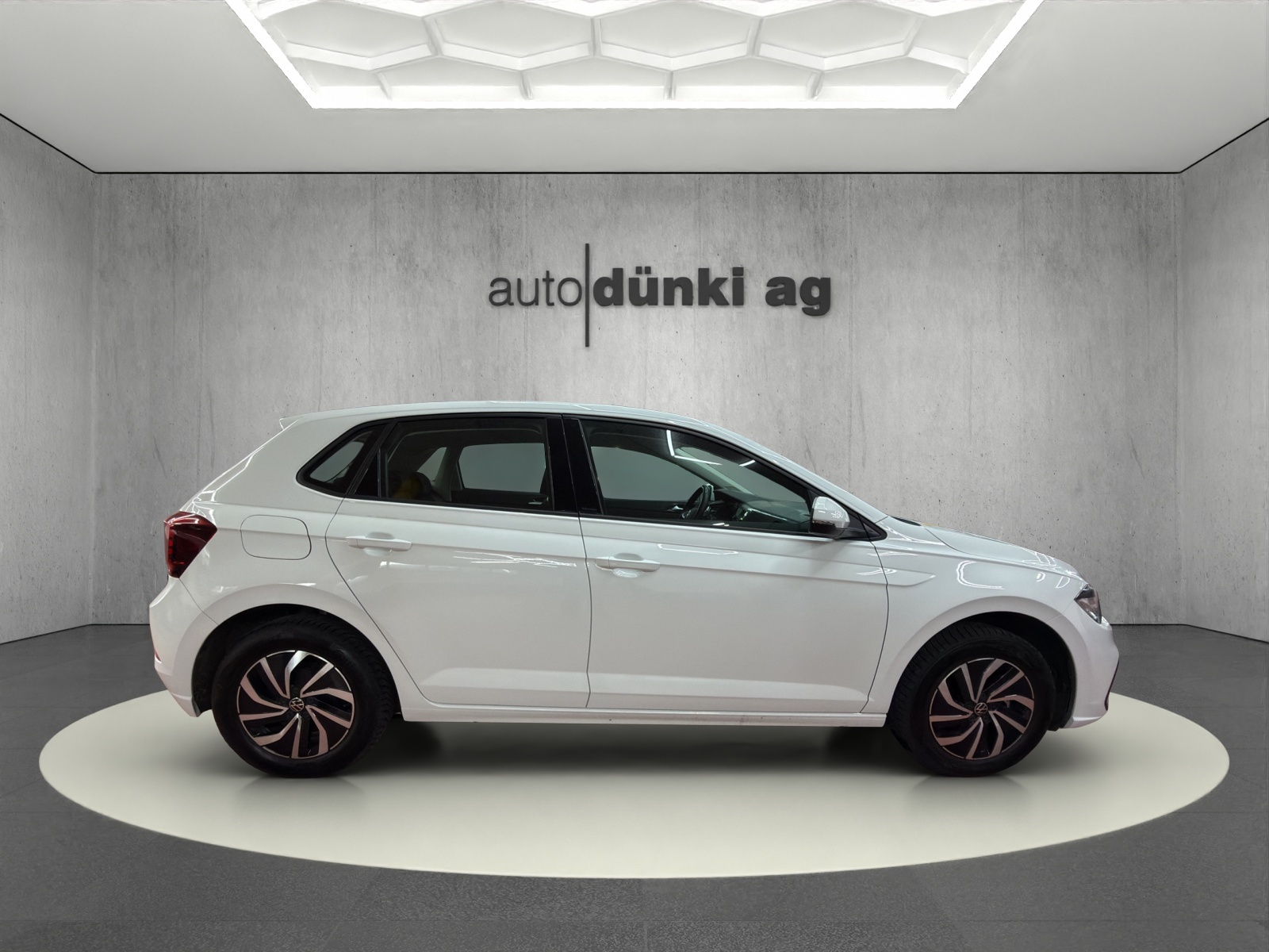 VW Polo 1.0 TSI Life DSG-image-4