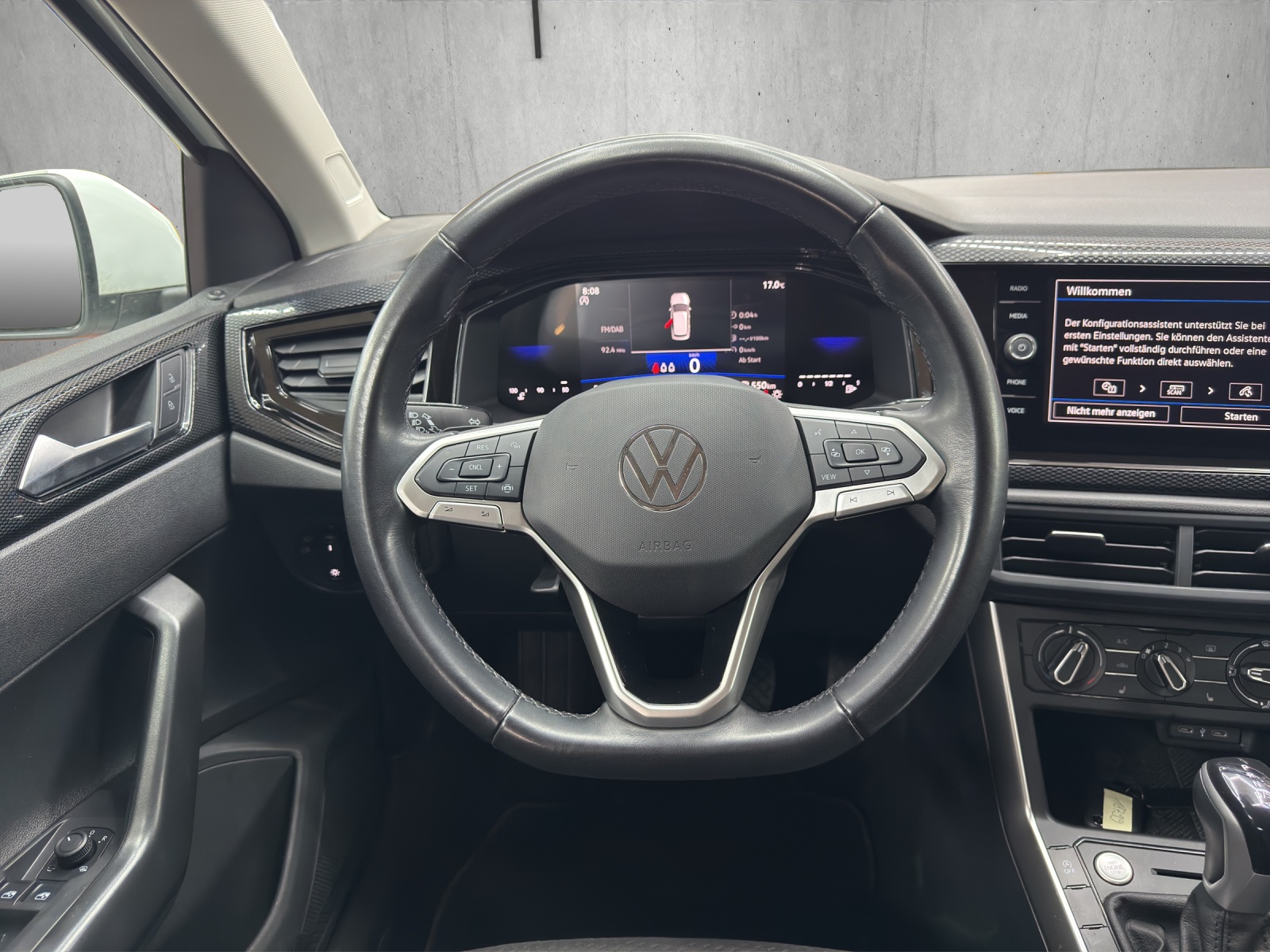 VW Polo 1.0 TSI Life DSG-image-10