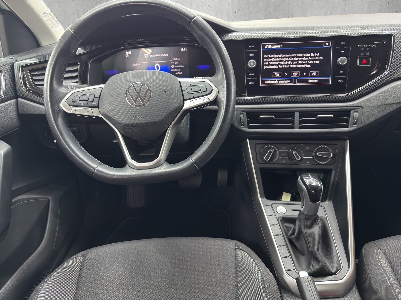 VW Polo 1.0 TSI Life DSG-image-9
