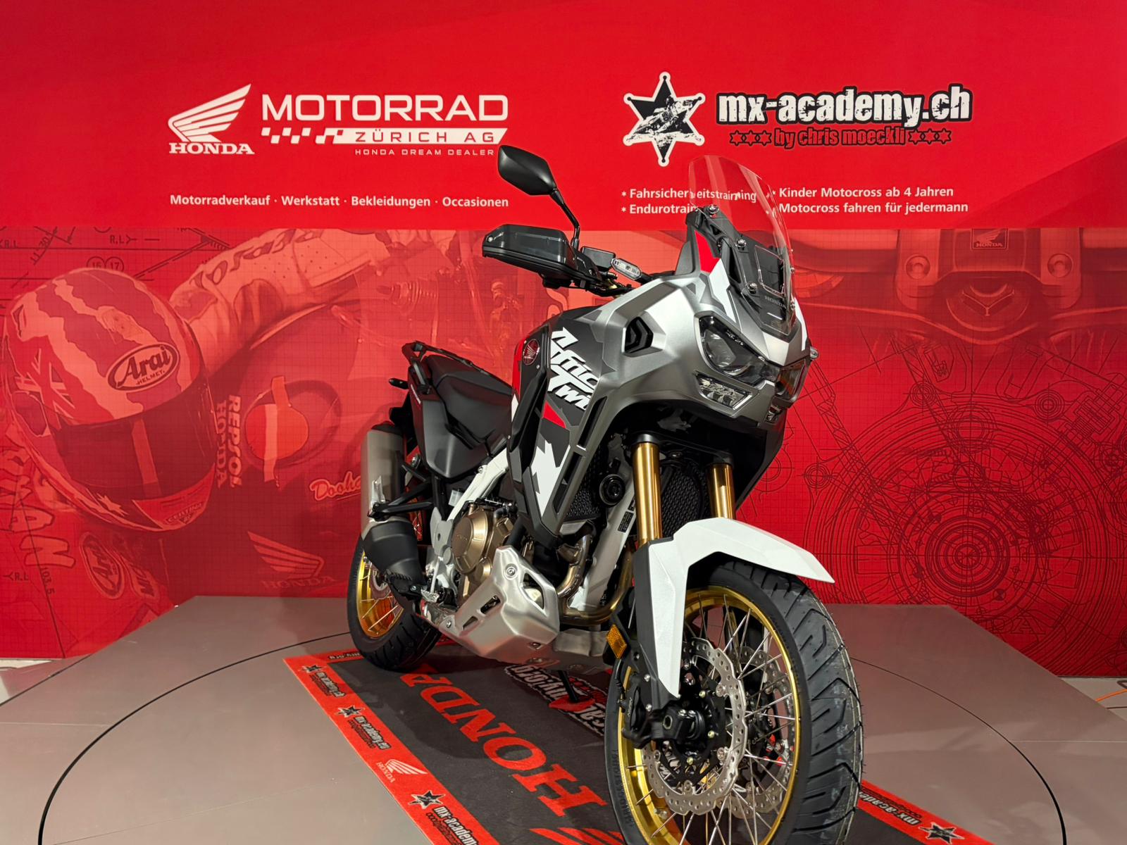 HONDA CRF1100L Africa Twin Adventure Sports ES**Modell 2026**Matte Irdium Grey Metallic**Neufahrzeug**-showroom-element-3