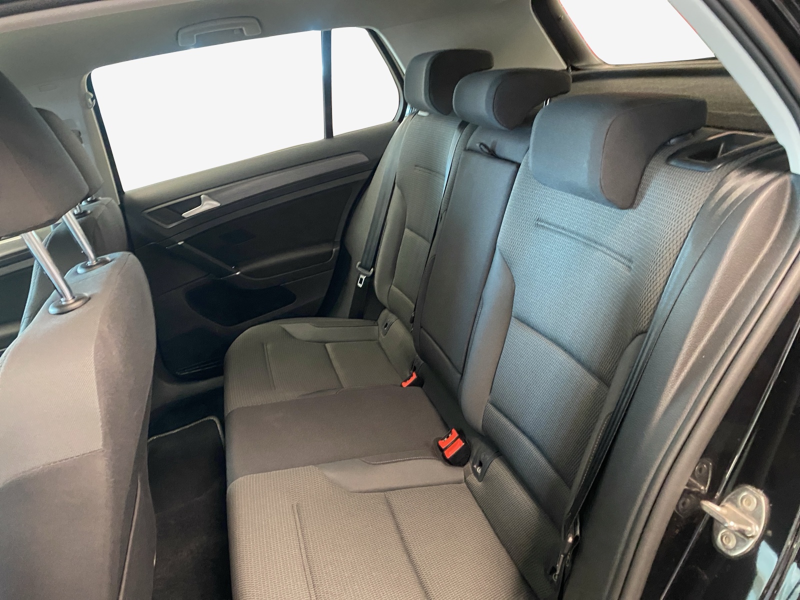 VW Golf 1.5 TSI EVO Comfortline DSG-image-11