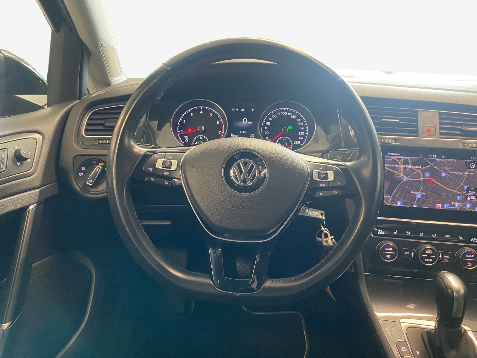 VW Golf 1.5 TSI EVO Comfortline DSG-image-9