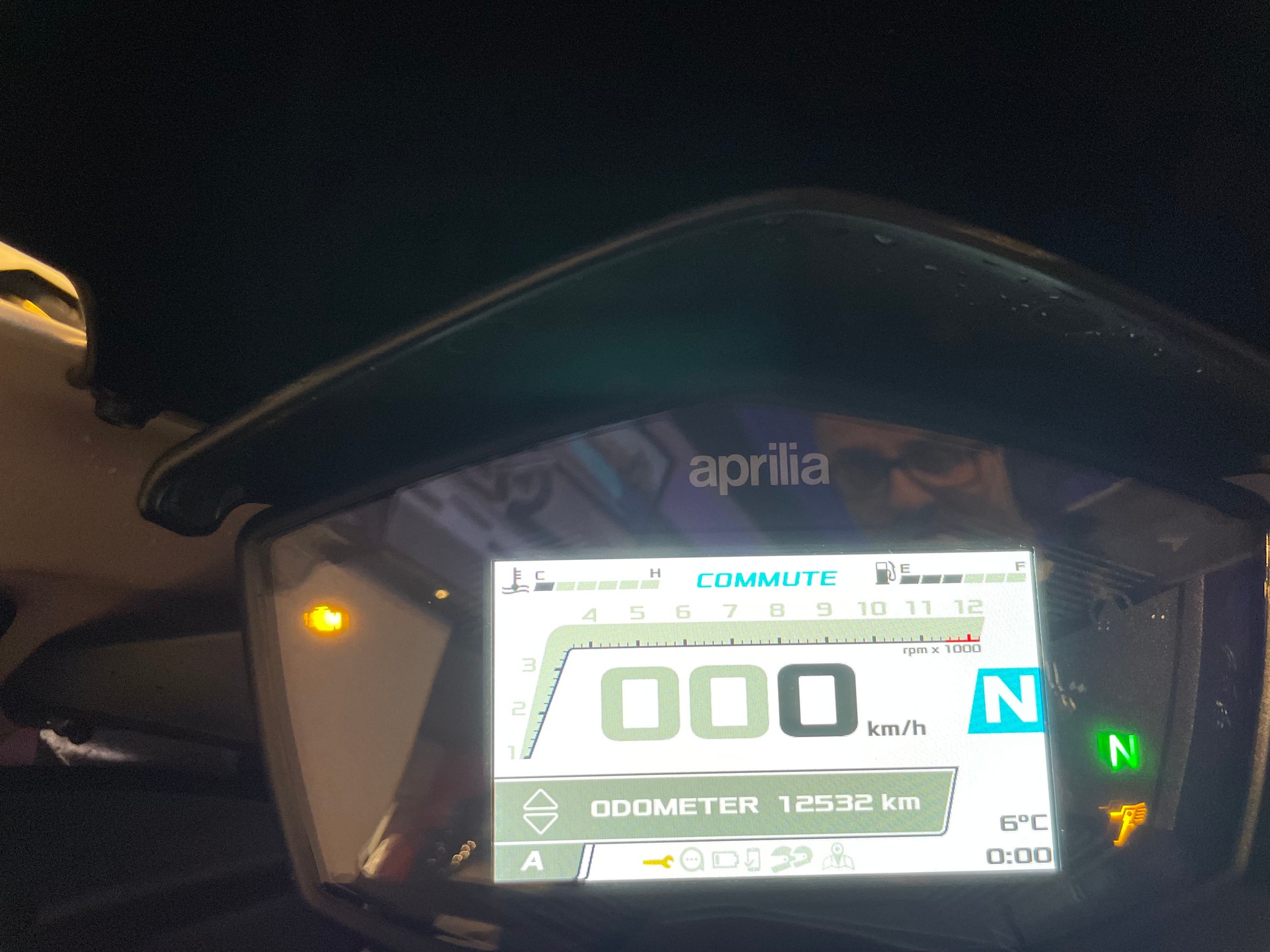APRILIA RS 660 Limited Edition-showroom-element-3