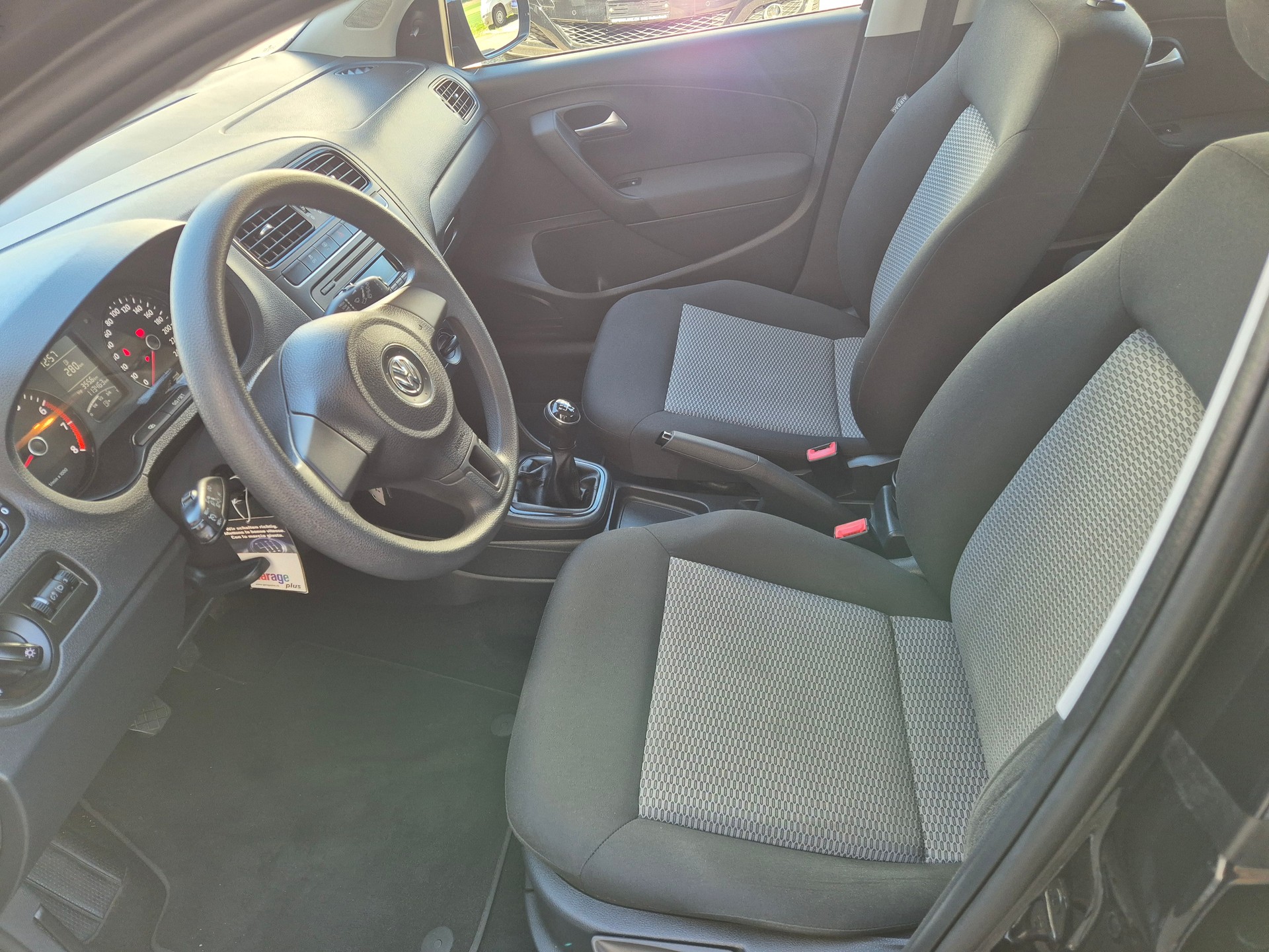 VW Polo 1.2 6V Trendline-image-2