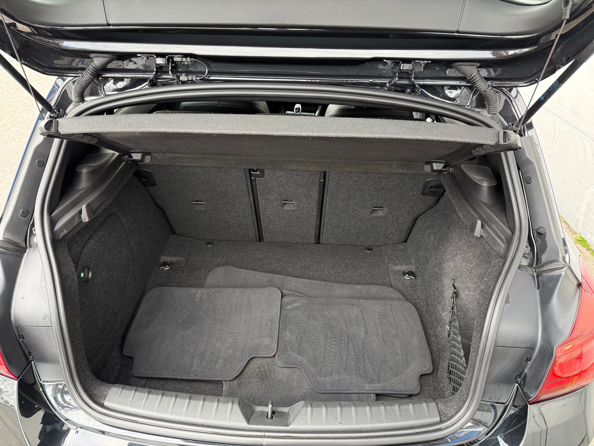 BMW M140i xDrive Steptronic-image-12